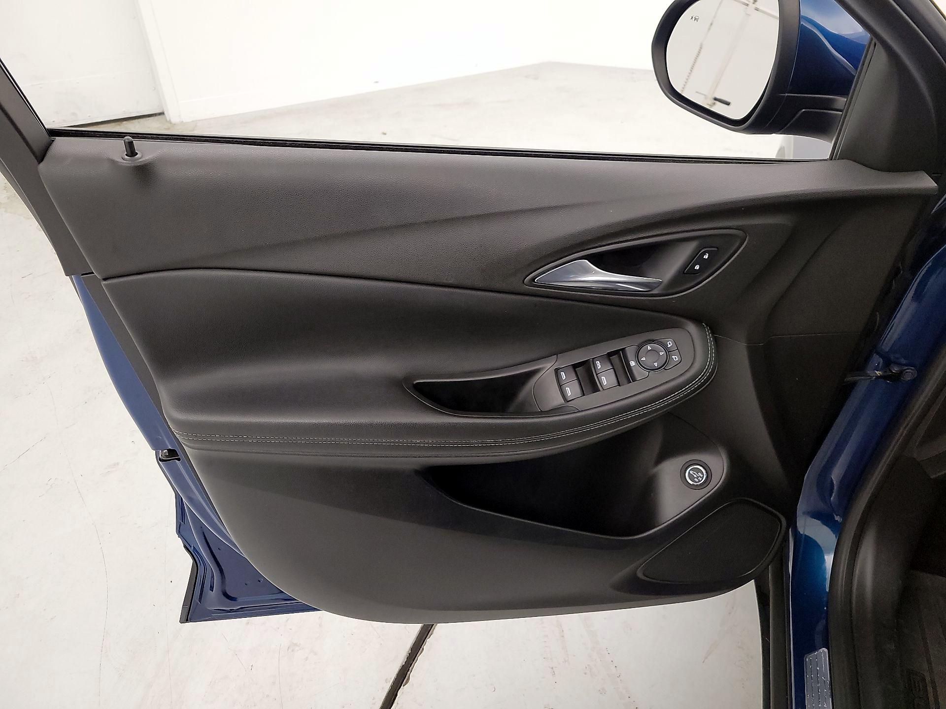 Thumbnail: 2021 Buick Encore GX - 10