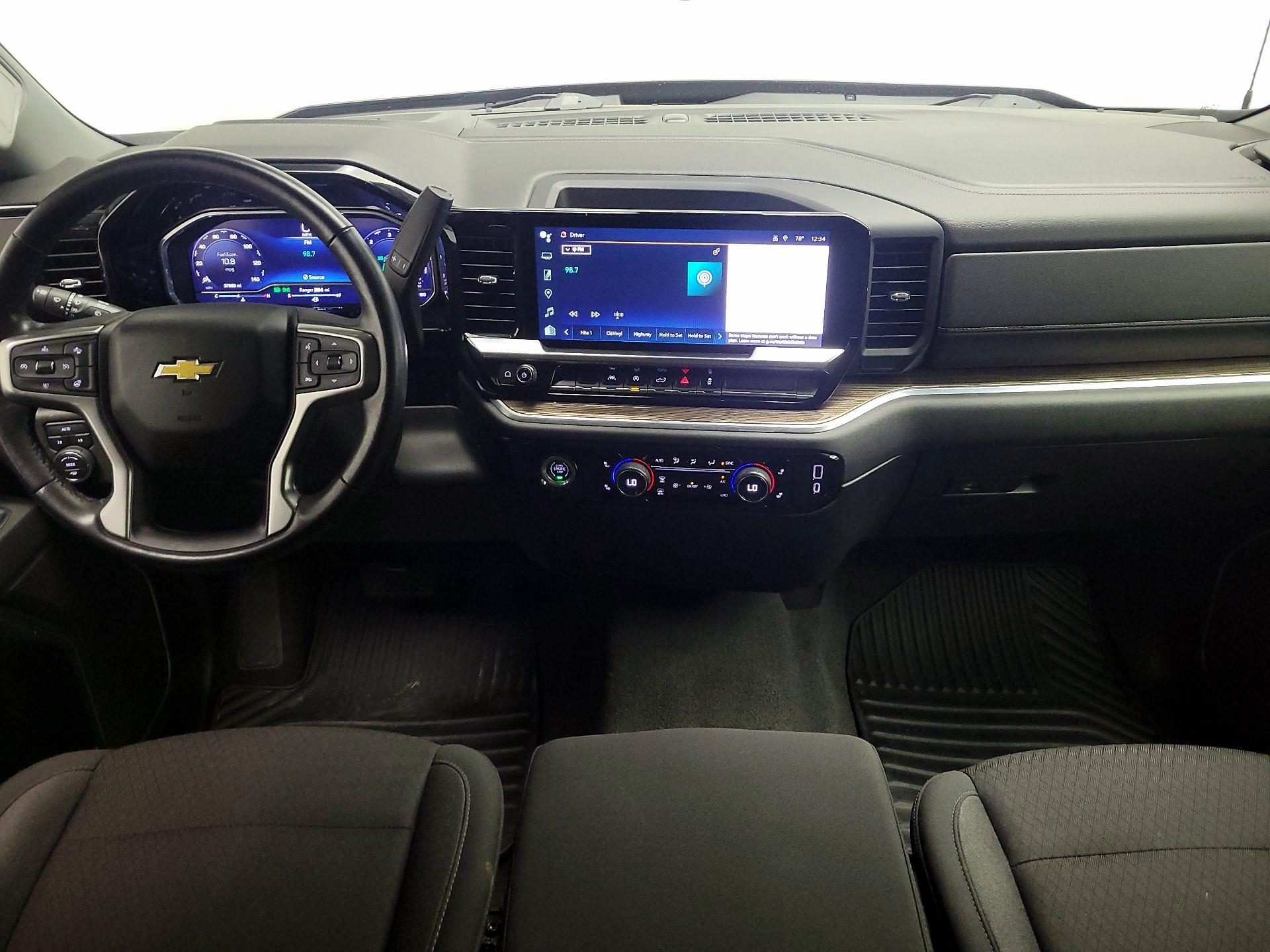 Thumbnail: 2022 Chevrolet Silverado 1500 - 9