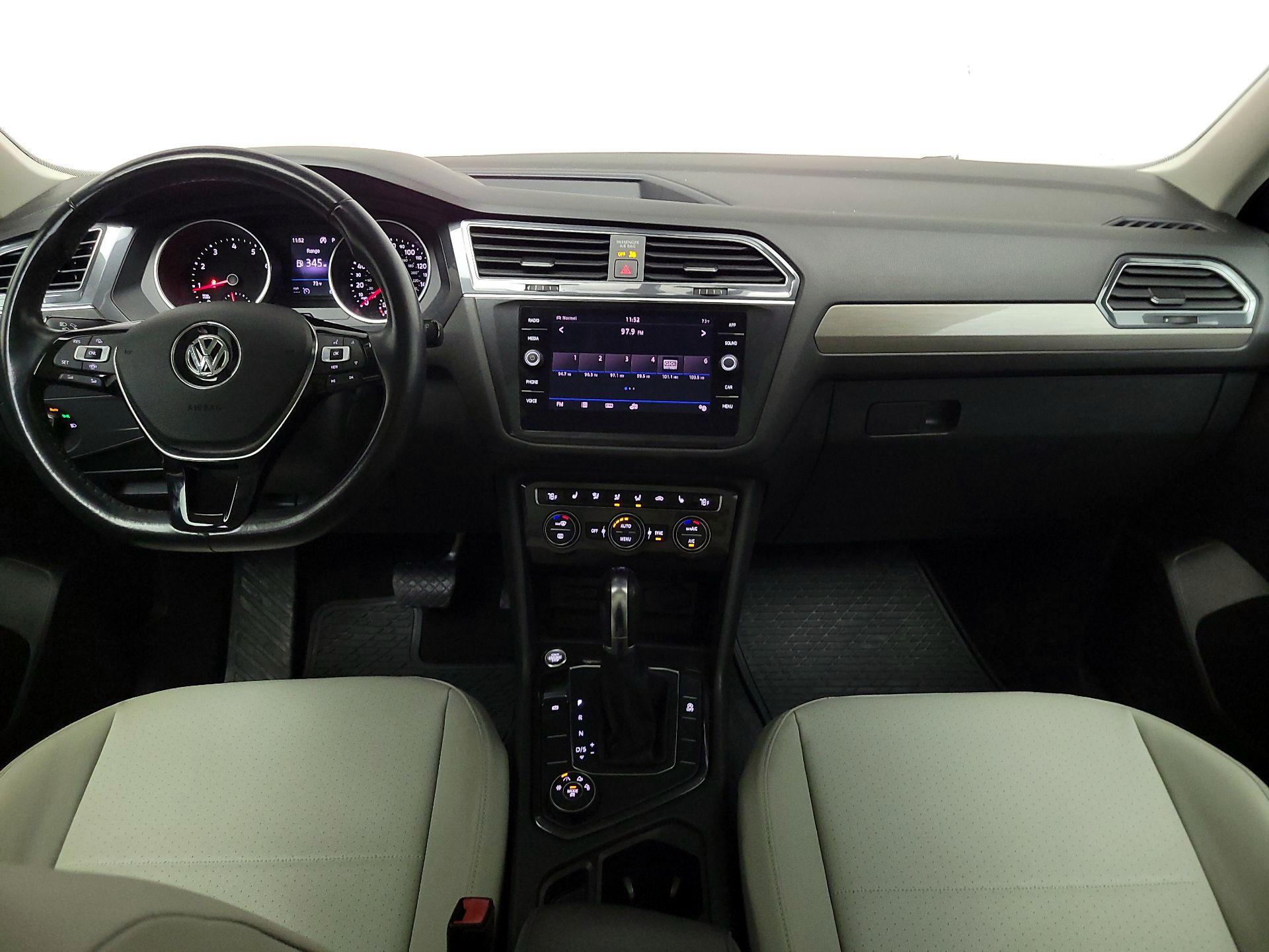 Thumbnail: 2019 Volkswagen Tiguan - 9