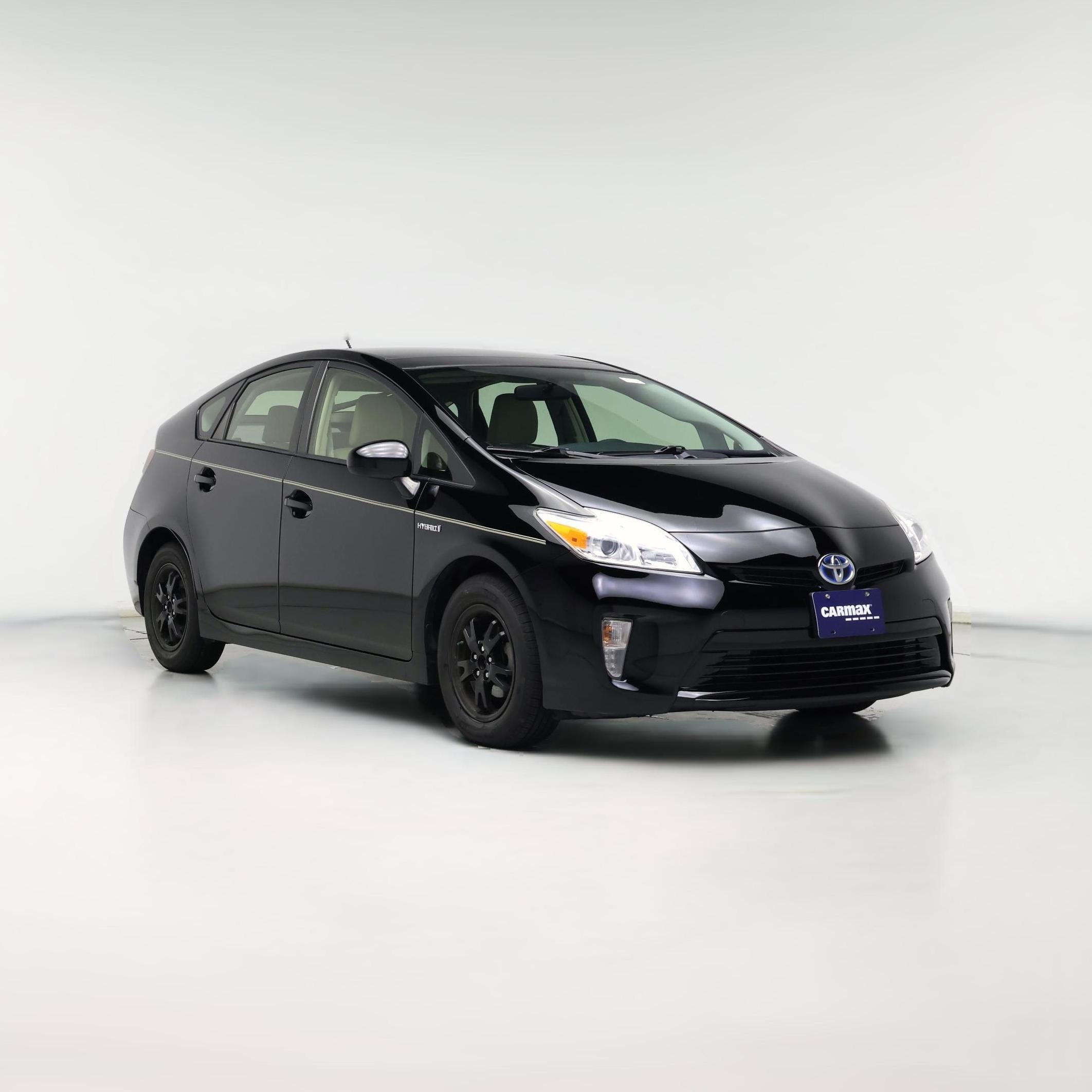 Thumbnail: 2015 Toyota Prius - 1
