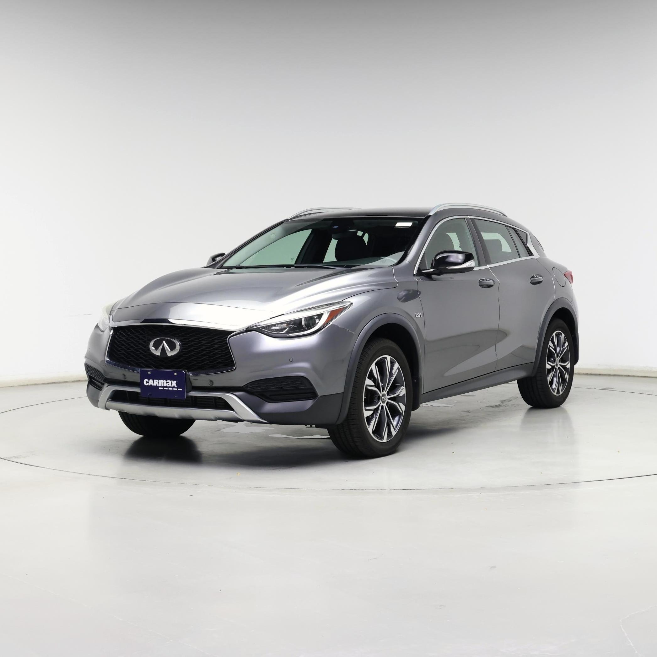 Thumbnail: 2019 INFINITI QX30 - 4