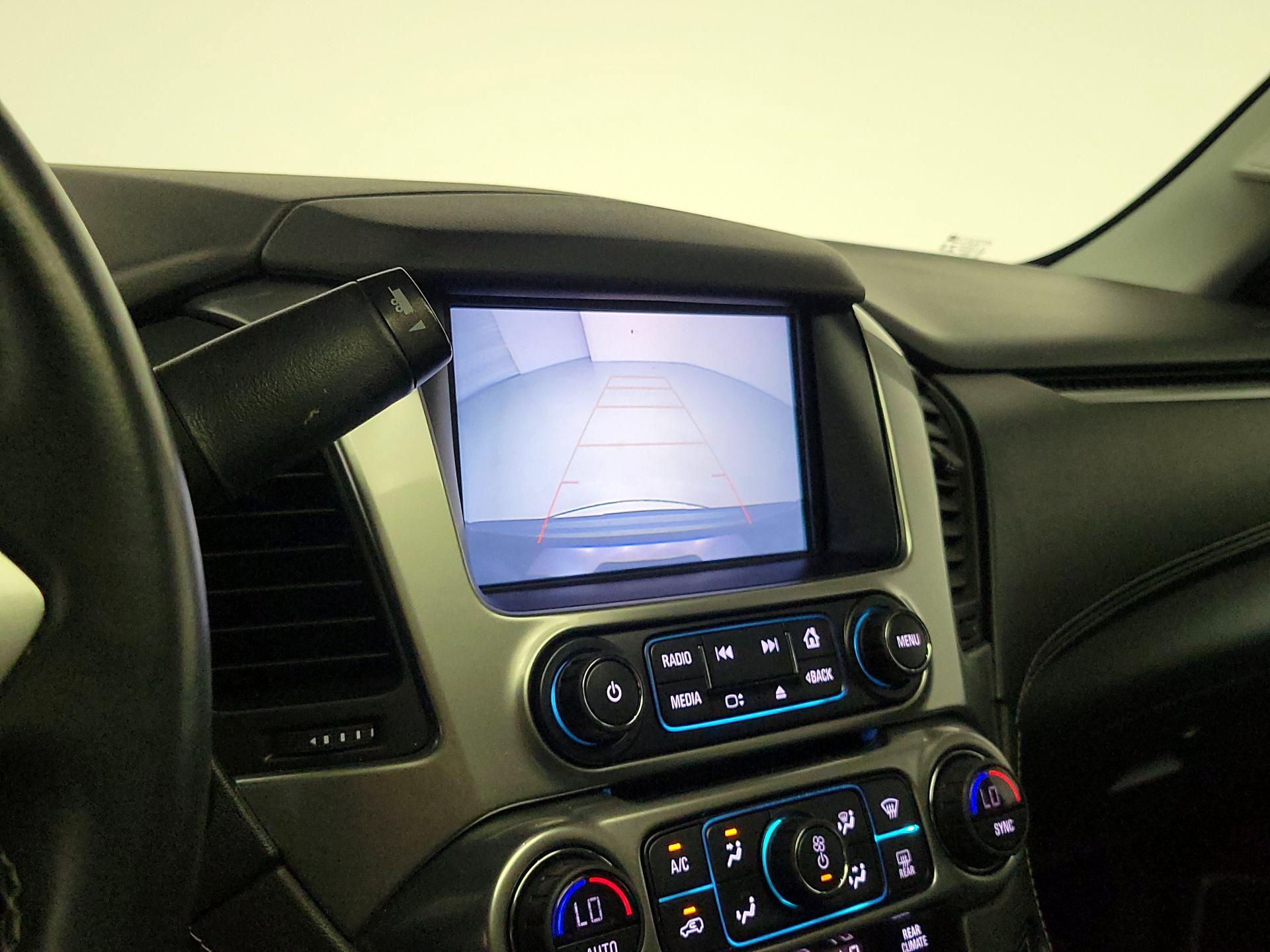 Thumbnail: 2020 Chevrolet Tahoe - 14