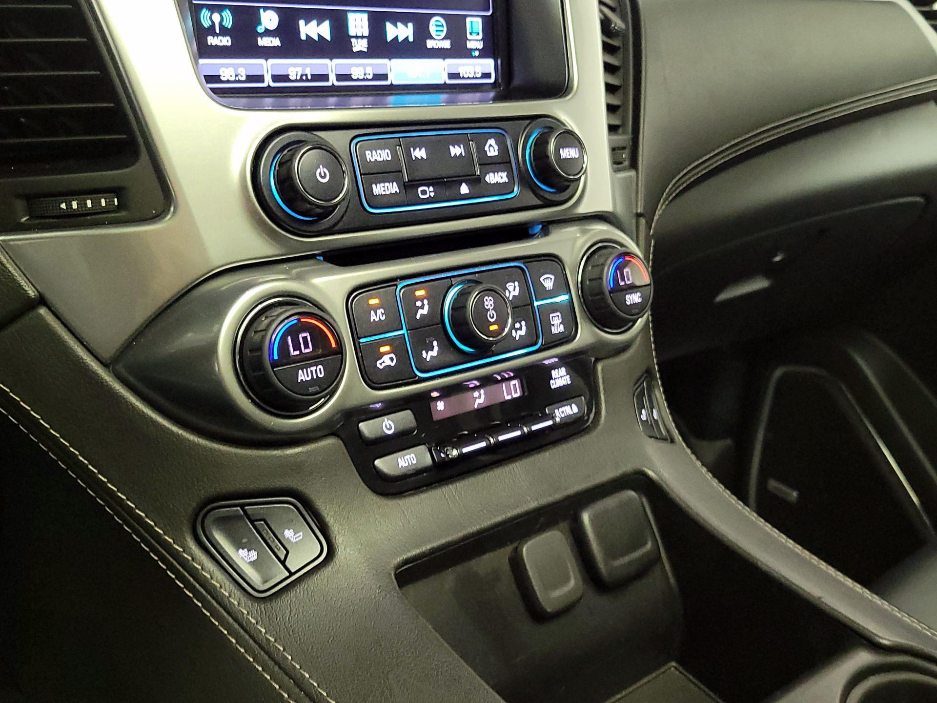 Thumbnail: 2020 Chevrolet Tahoe - 16