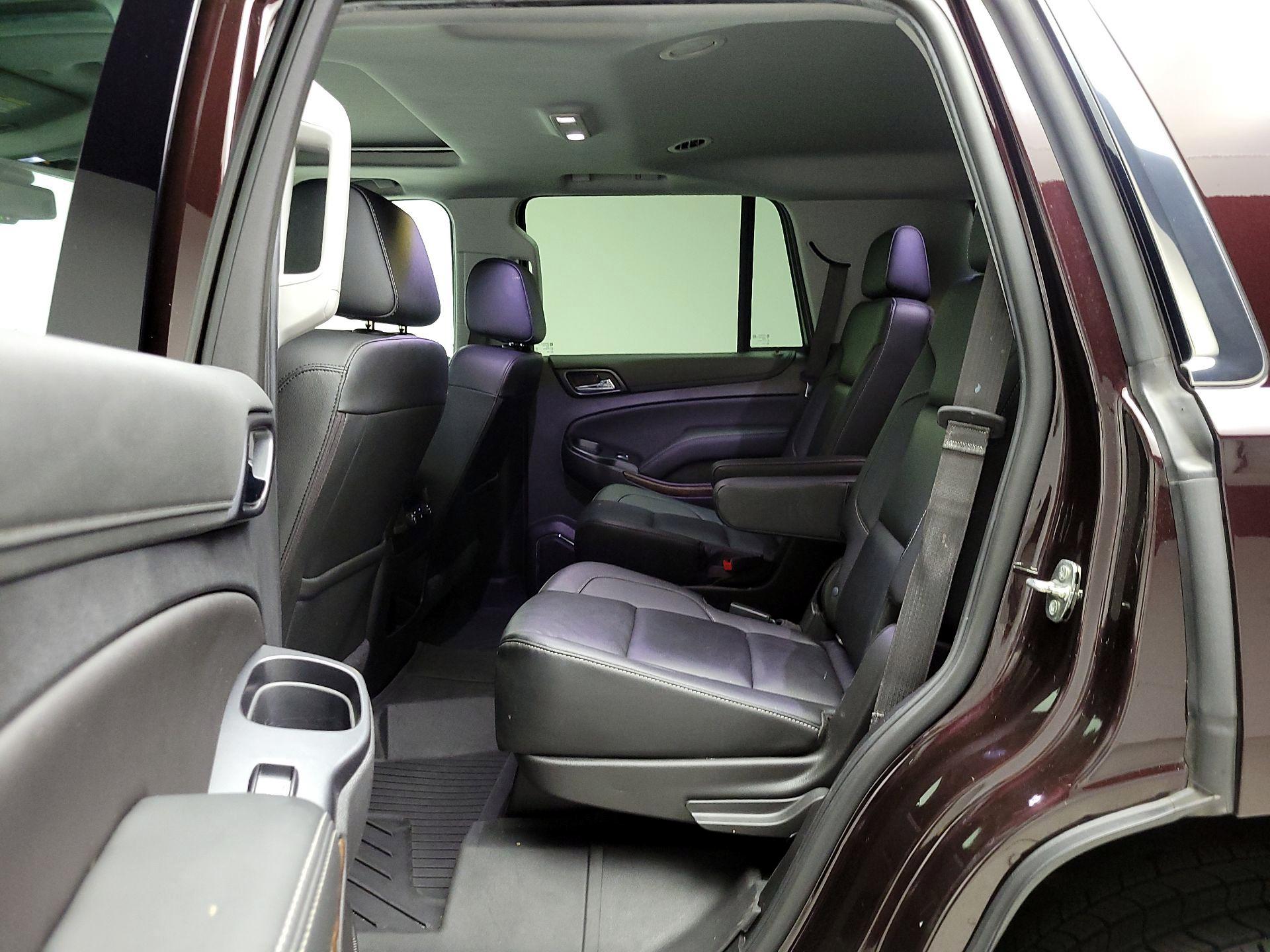 Thumbnail: 2020 Chevrolet Tahoe - 20