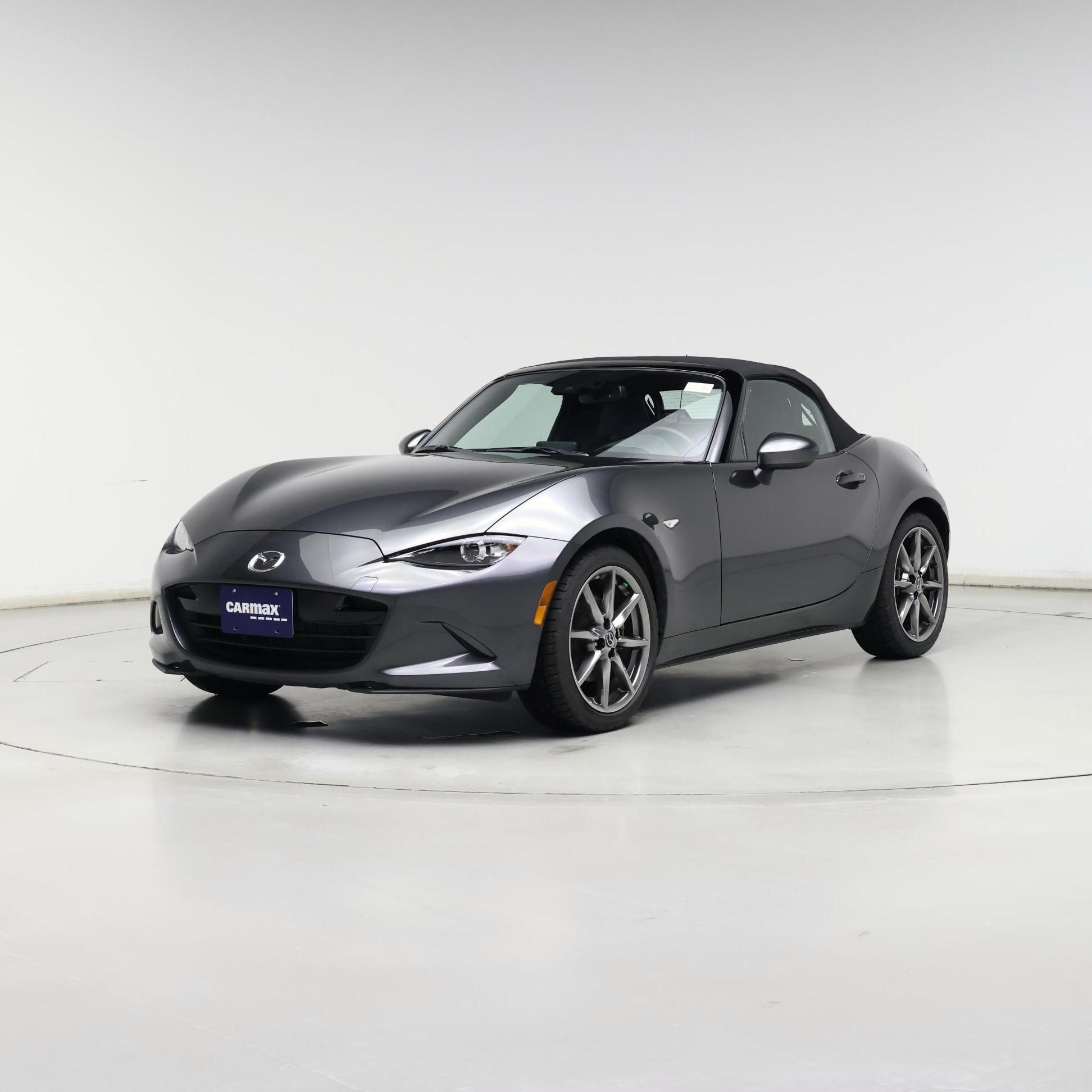 Thumbnail: 2021 Mazda MX-5 Miata - 4