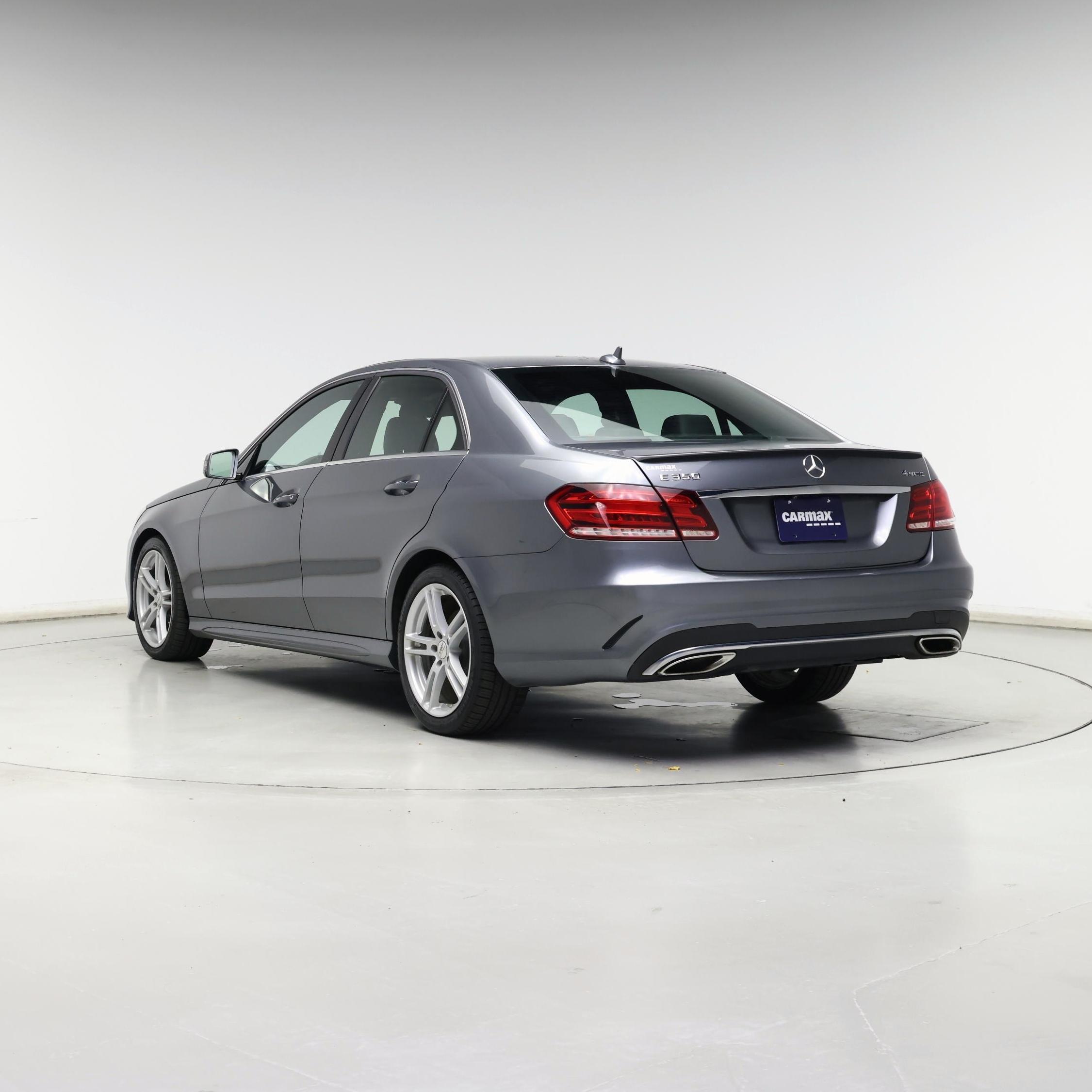 Thumbnail: 2016 Mercedes-Benz E-Class - 2