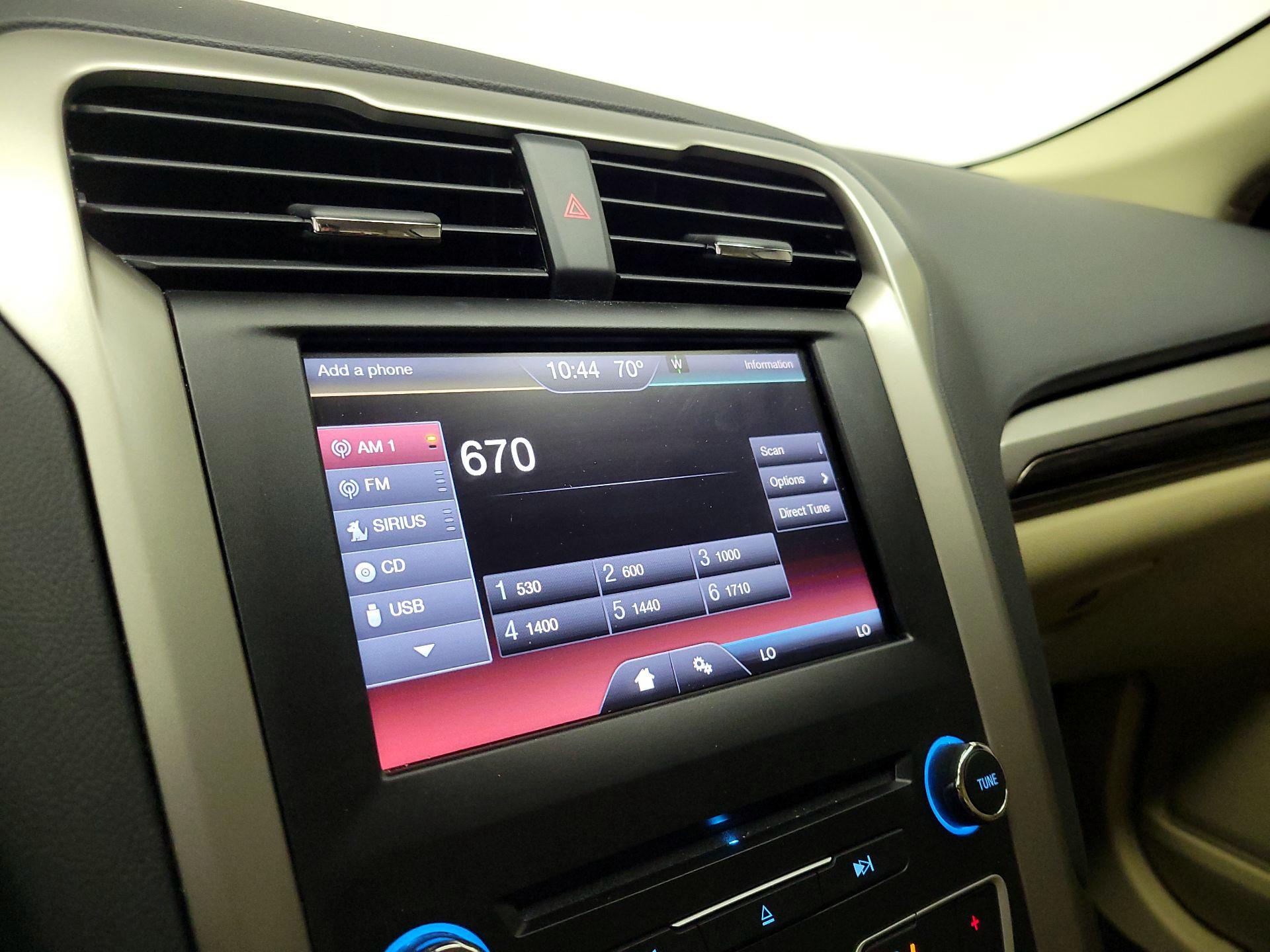 Thumbnail: 2016 Ford Fusion - 15