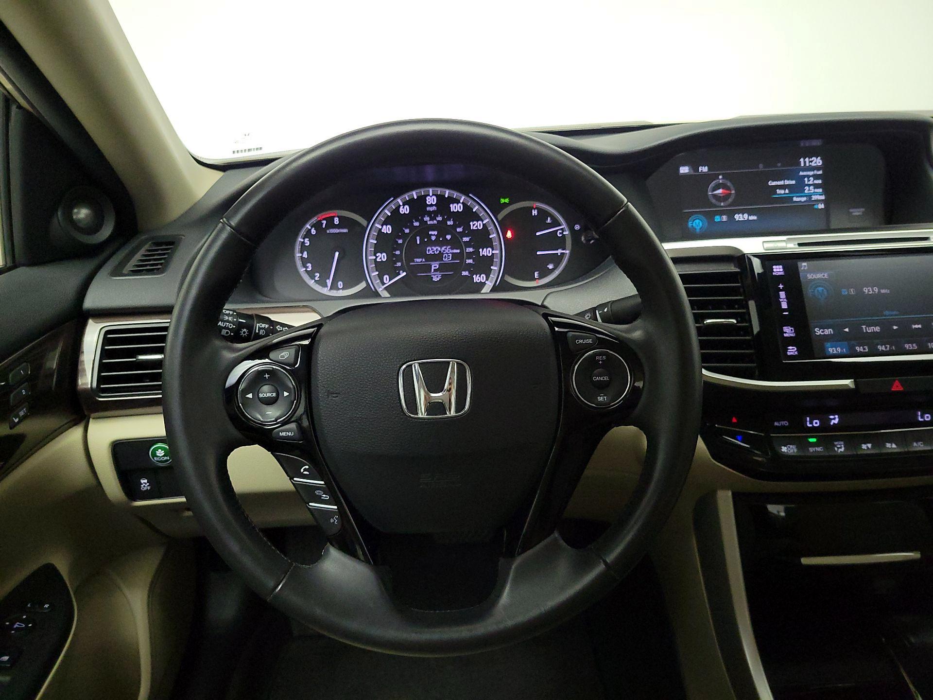 Thumbnail: 2016 Honda Accord - 10