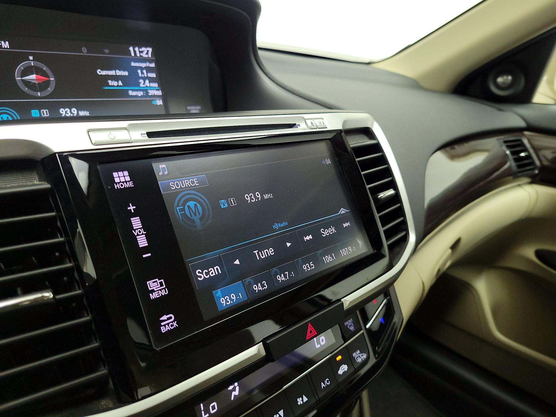 Thumbnail: 2016 Honda Accord - 15