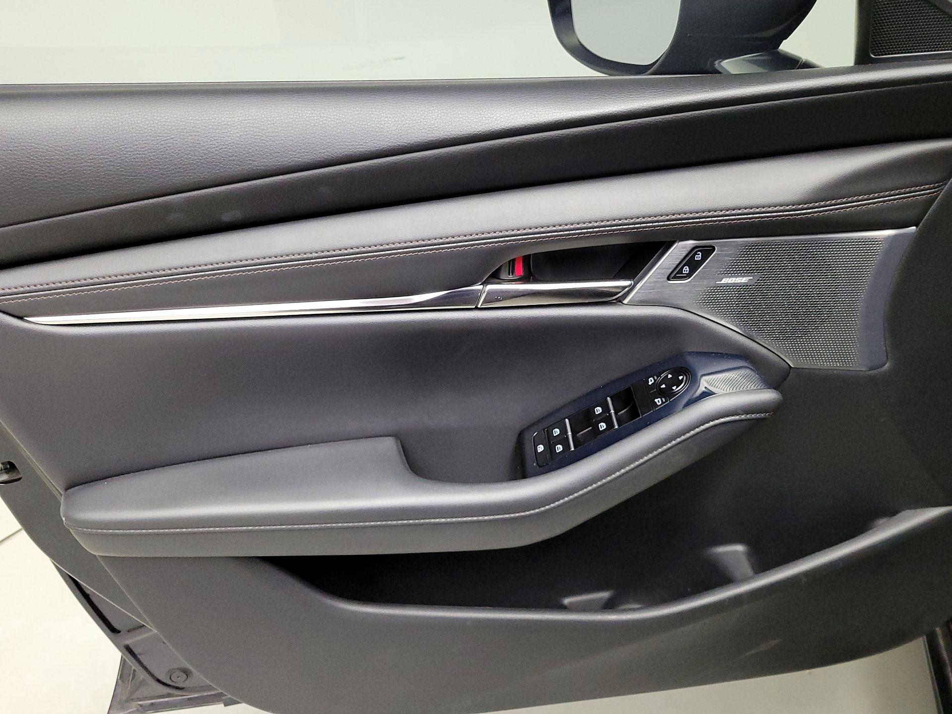 Thumbnail: 2021 Mazda Mazda3 - 12