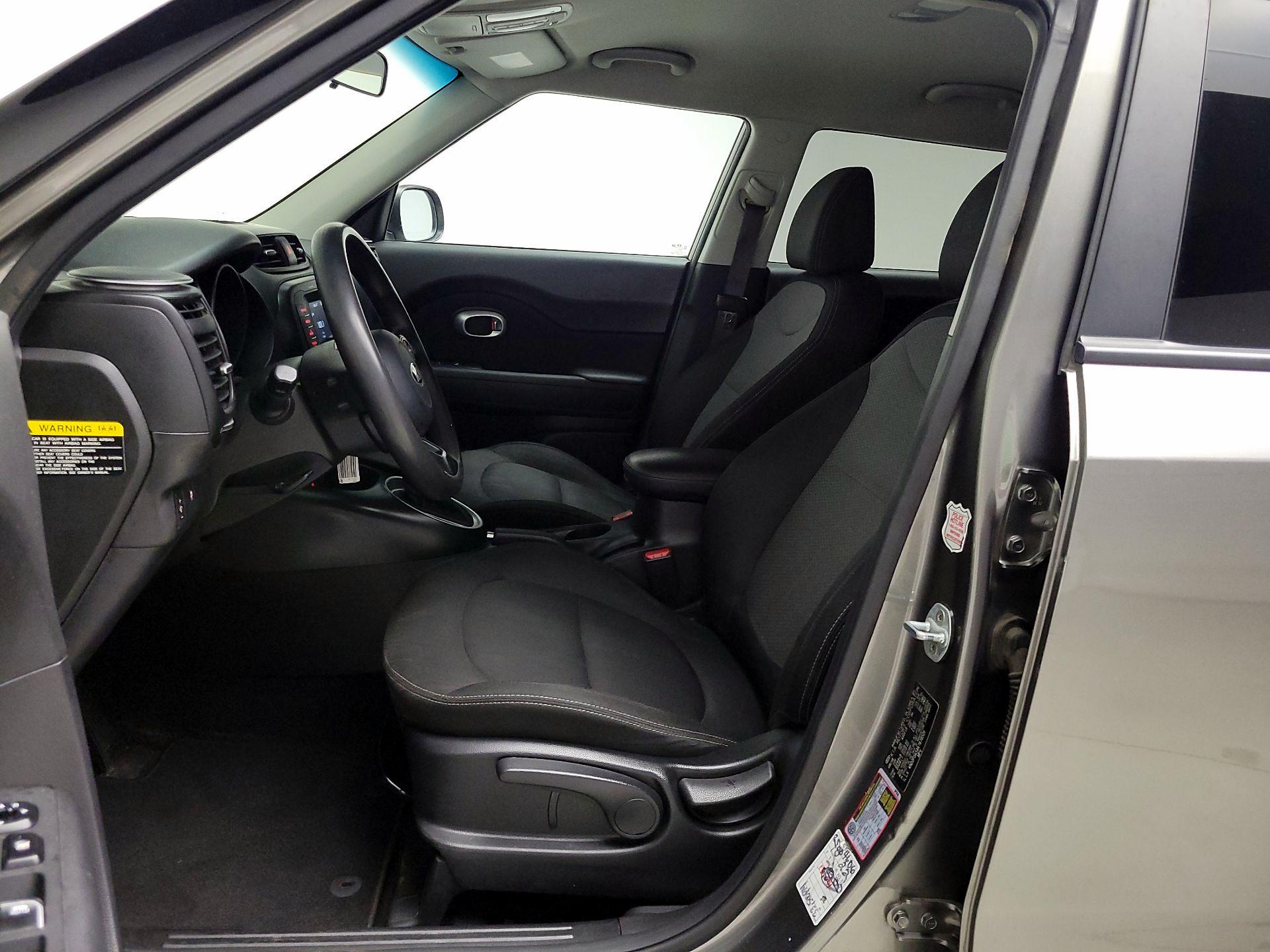Thumbnail: 2019 Kia Soul - 11