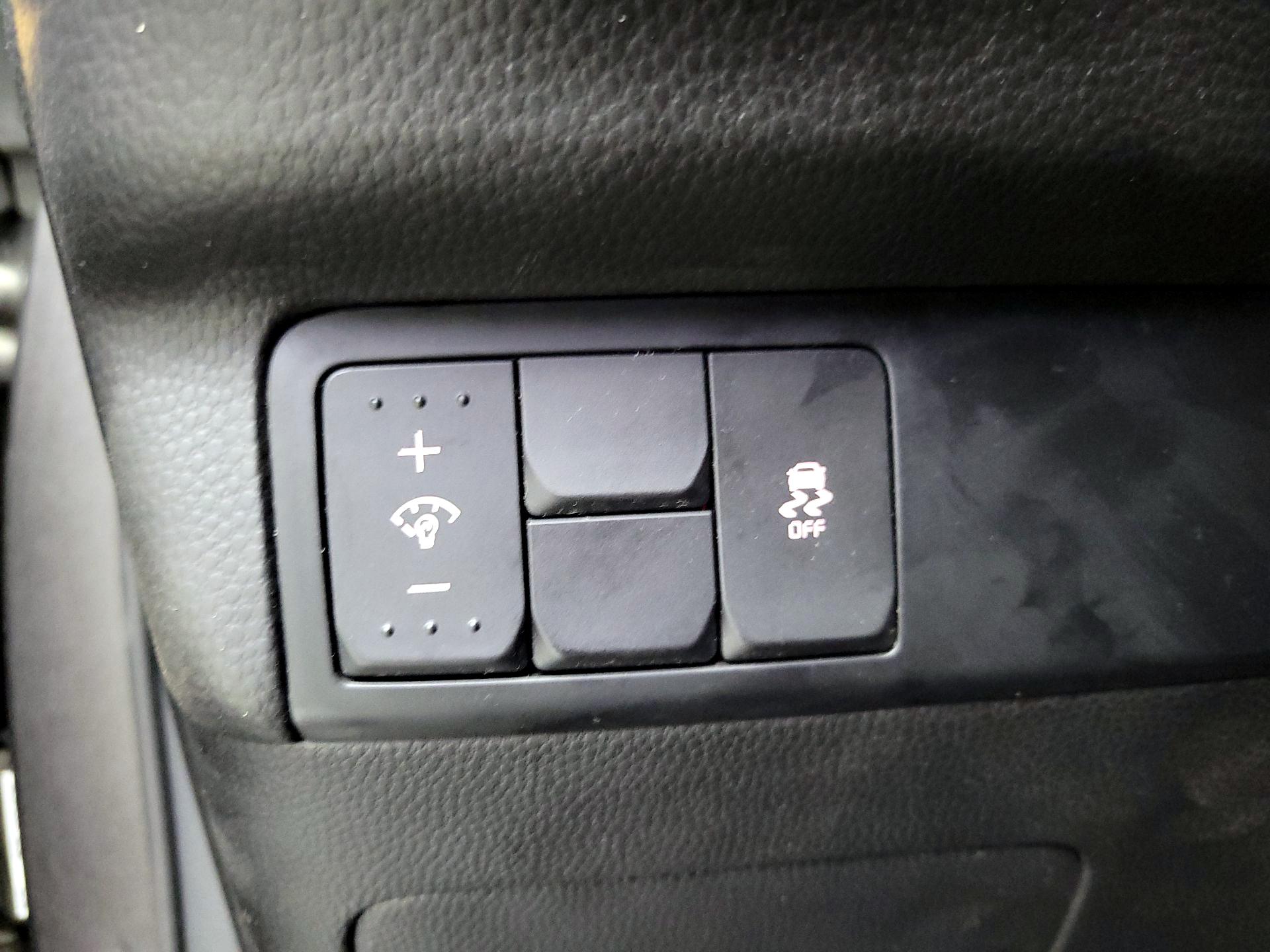 Thumbnail: 2019 Kia Soul - 13