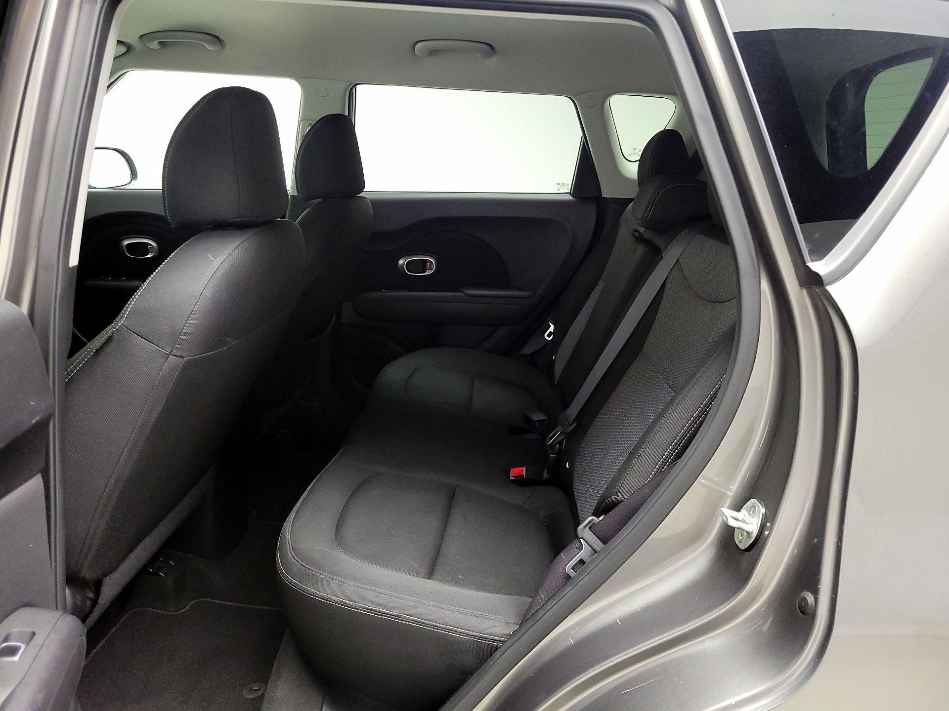 Thumbnail: 2019 Kia Soul - 19