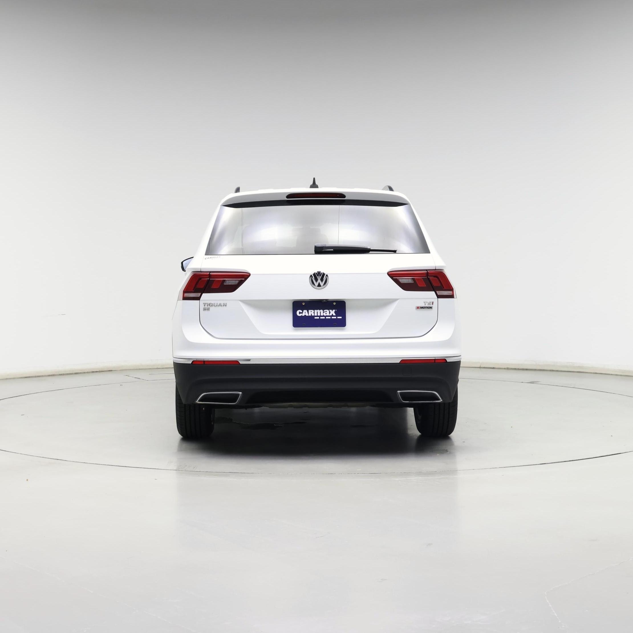 Thumbnail: 2018 Volkswagen Tiguan - 6
