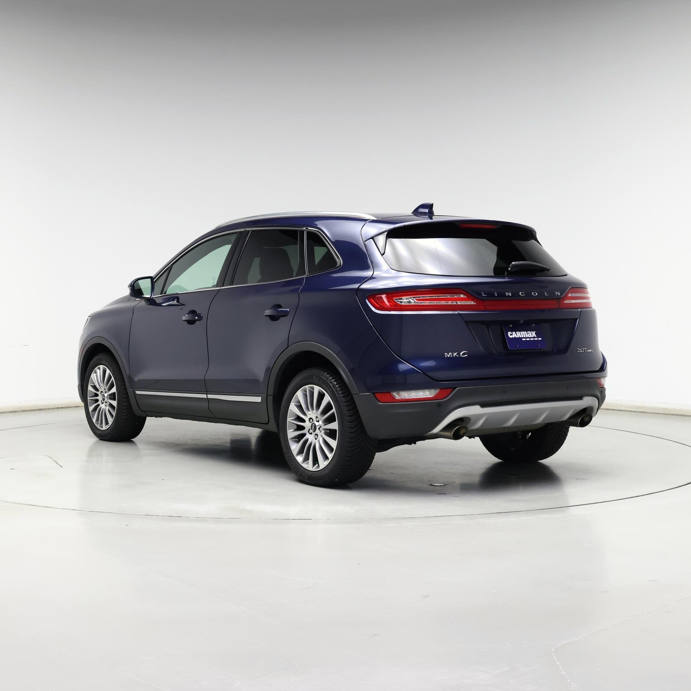 Thumbnail: 2017 Lincoln MKC - 2