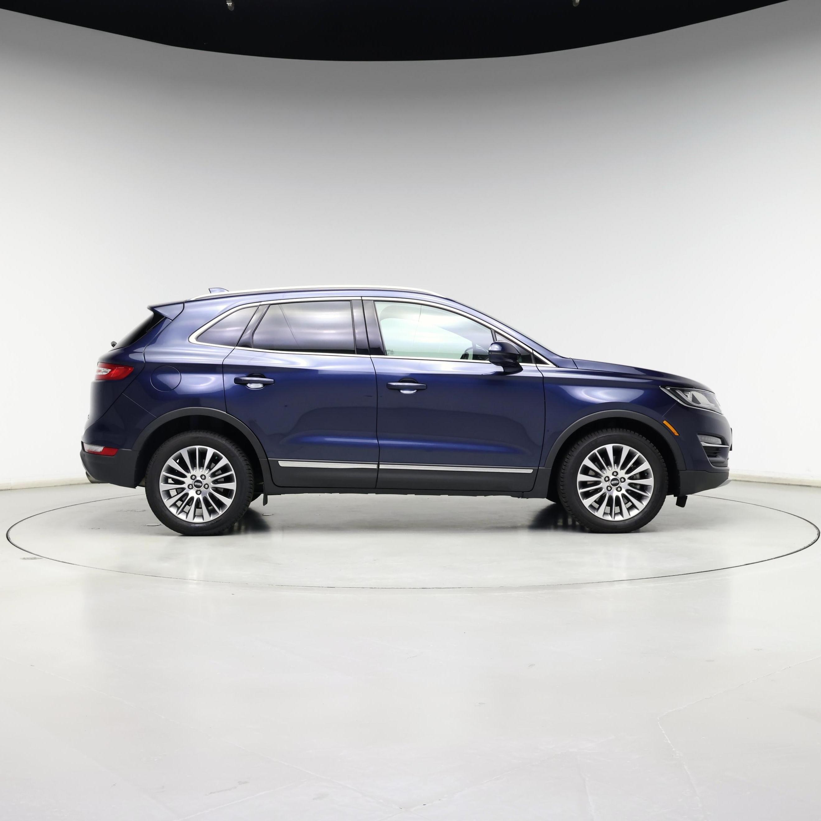 Thumbnail: 2017 Lincoln MKC - 7