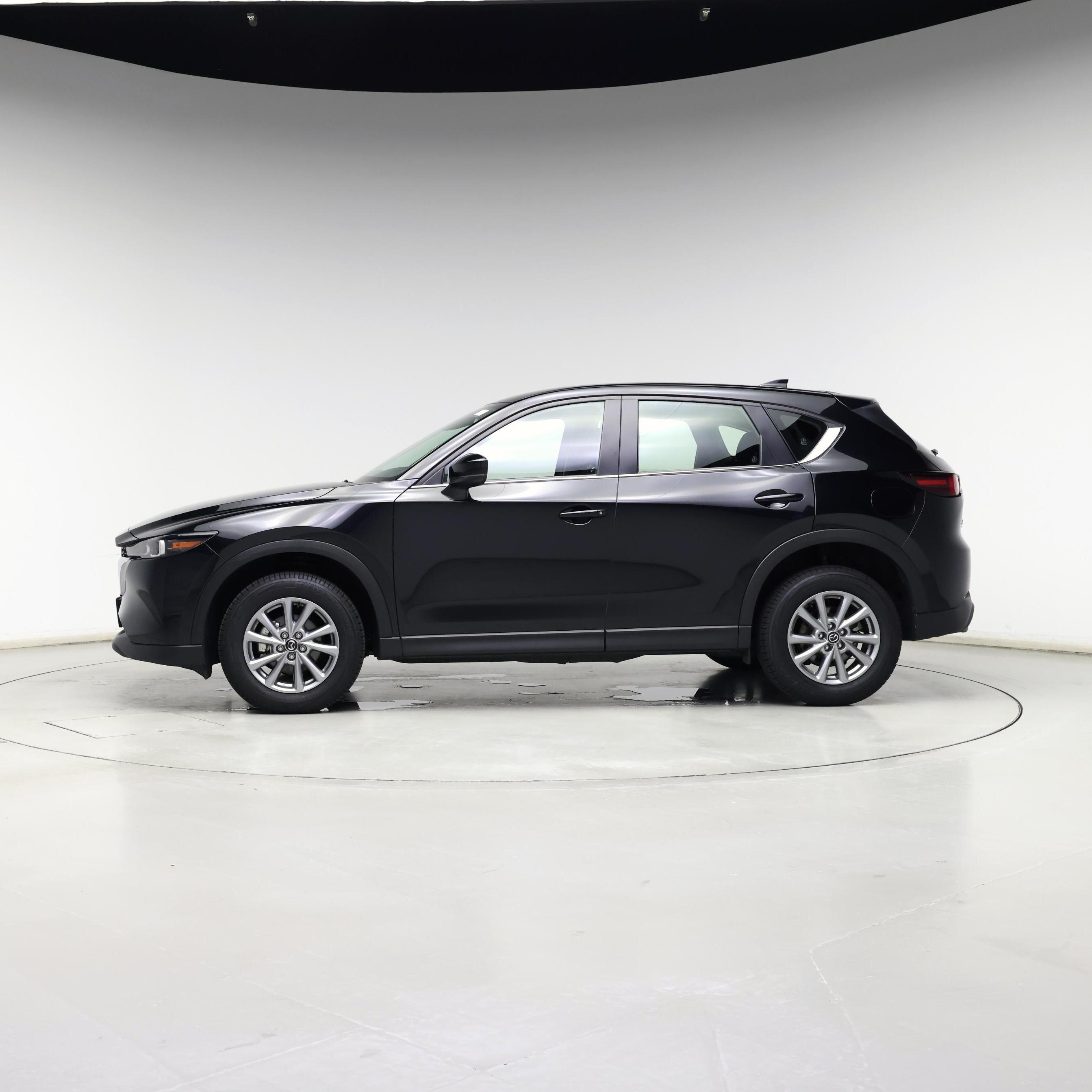 Thumbnail: 2023 Mazda CX-5 - 3