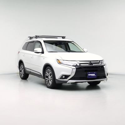 White 2018 Mitsubishi Outlander GT