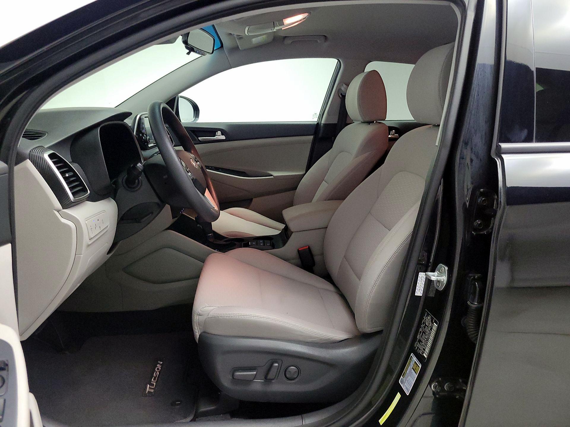 Thumbnail: 2020 Hyundai Tucson - 11