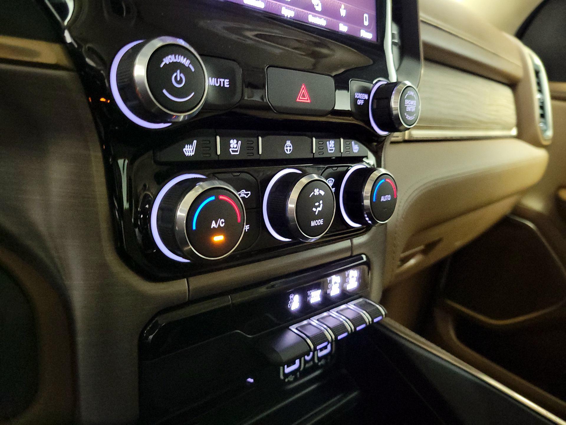 Thumbnail: 2019 RAM 1500 - 17