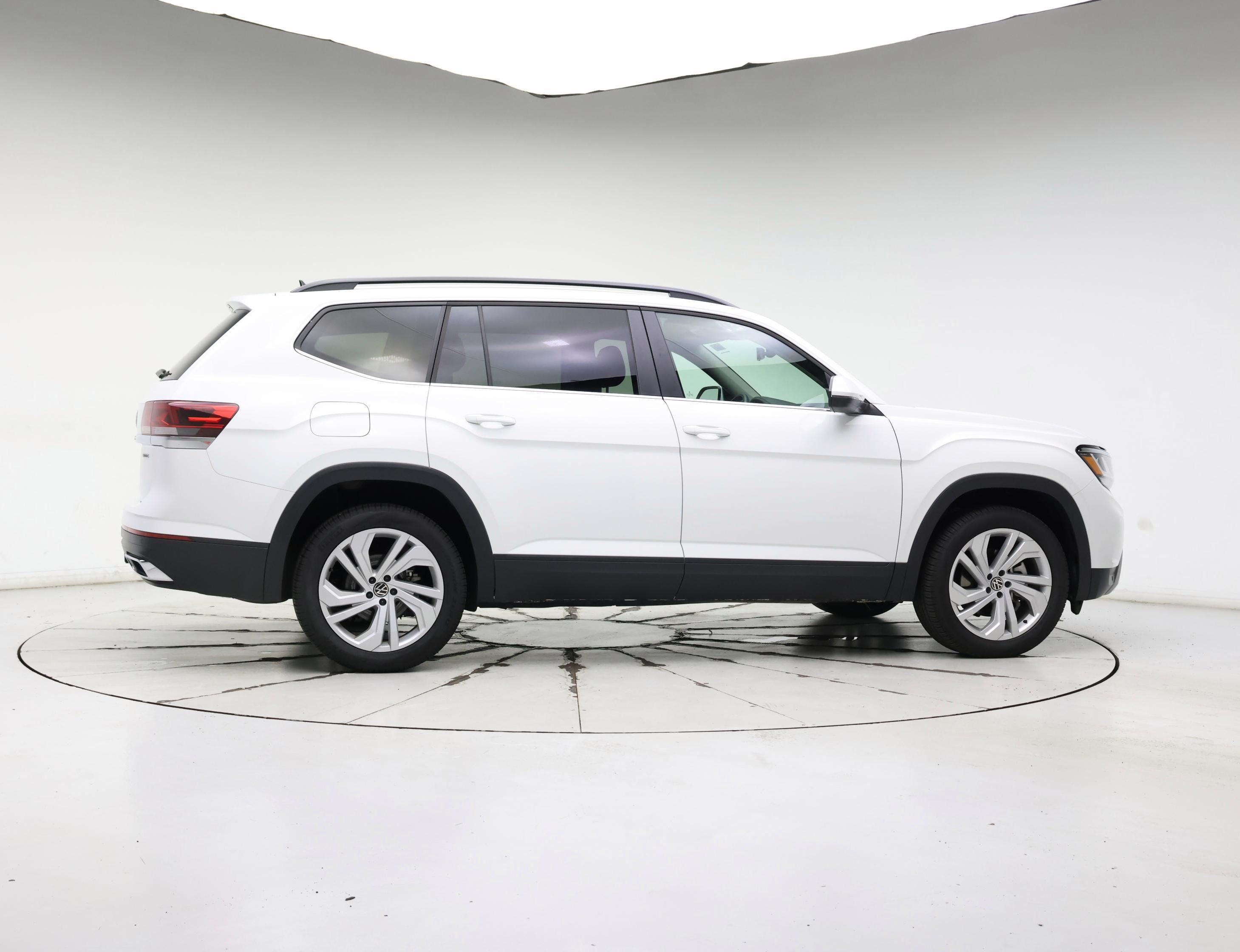 Thumbnail: 2022 Volkswagen Atlas - 7