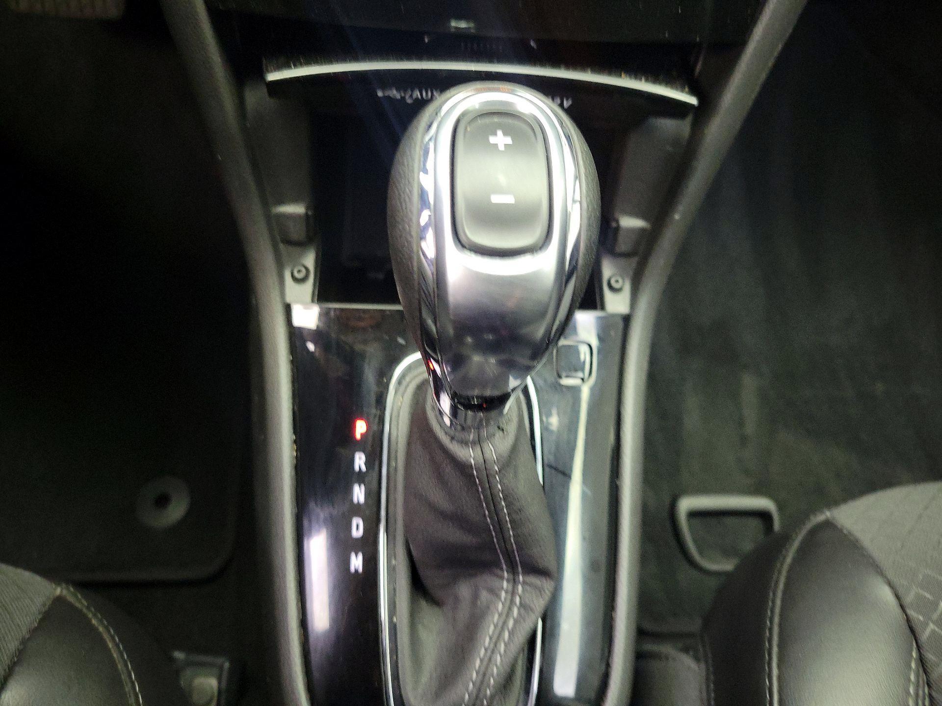 Thumbnail: 2022 Buick Encore - 17