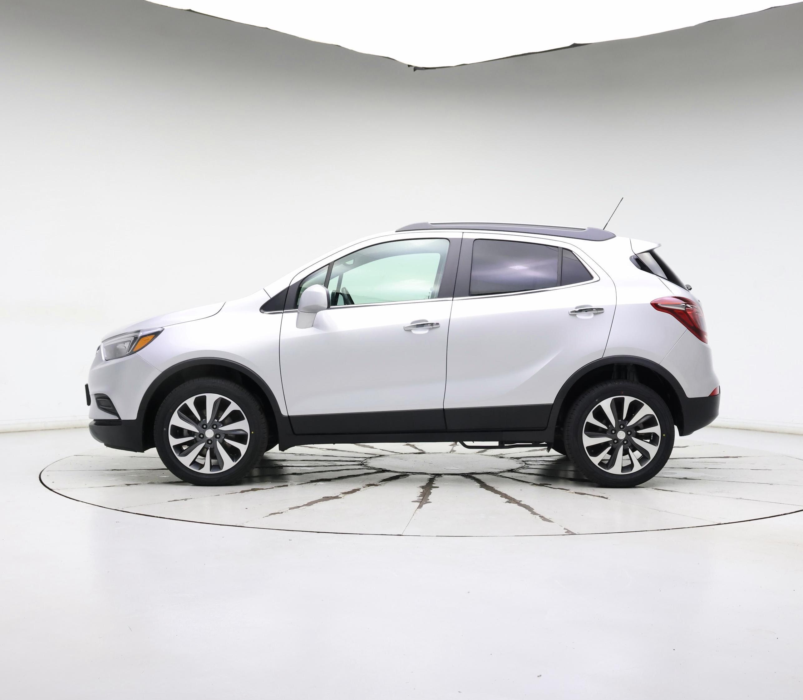 Thumbnail: 2022 Buick Encore - 3