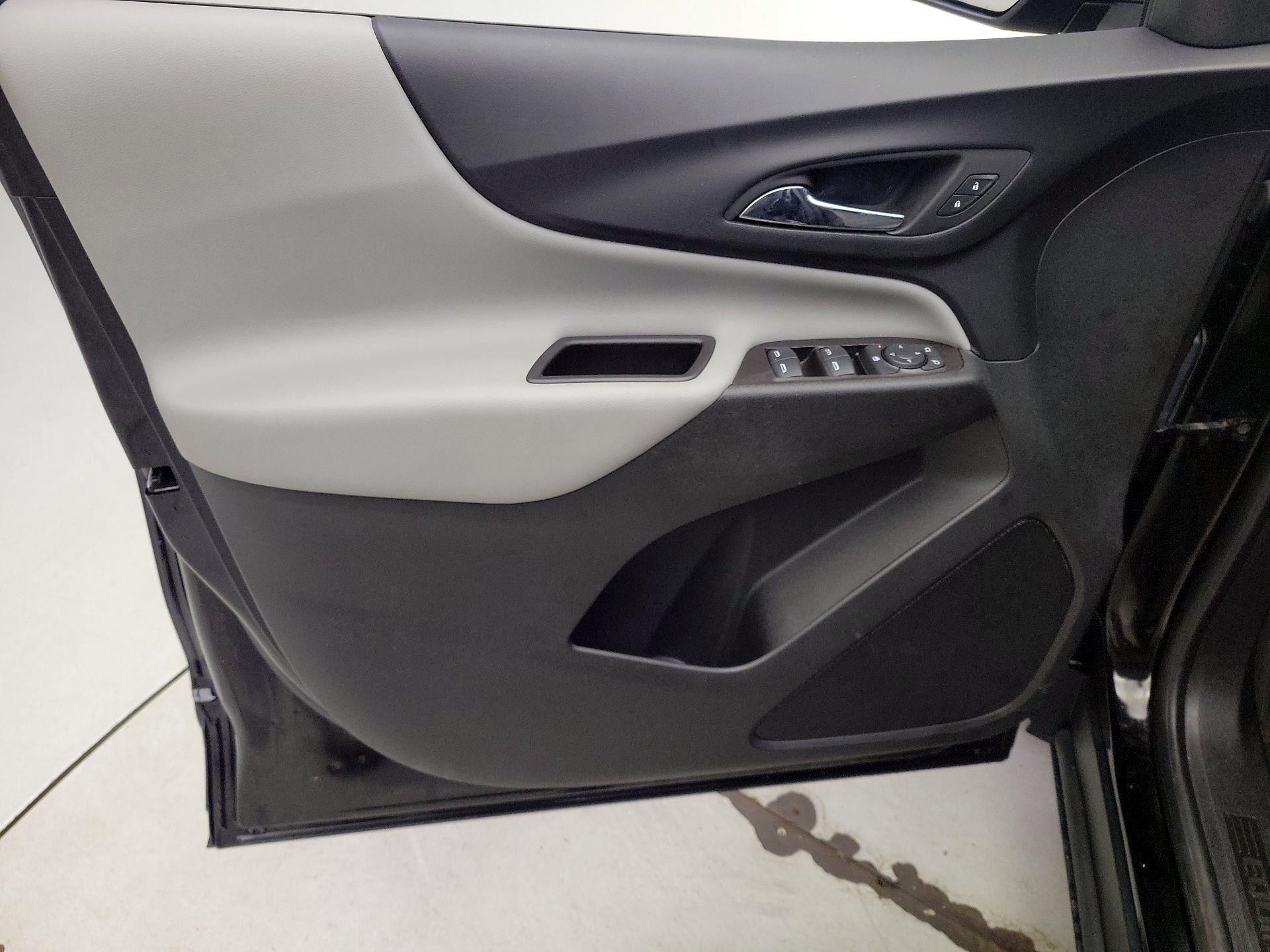 Thumbnail: 2020 Chevrolet Equinox - 12