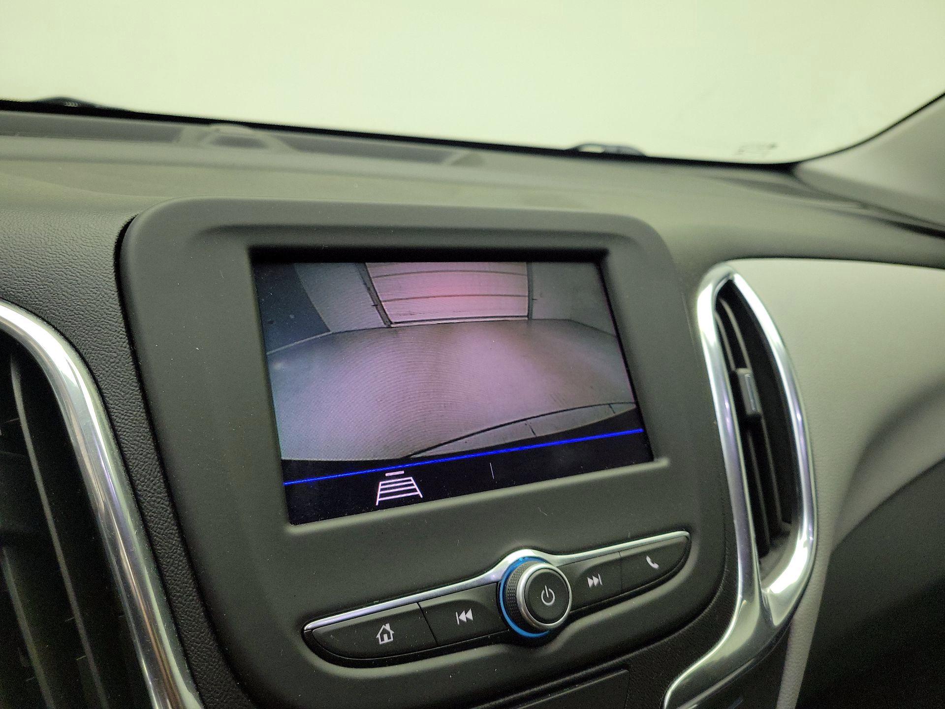 Thumbnail: 2020 Chevrolet Equinox - 14