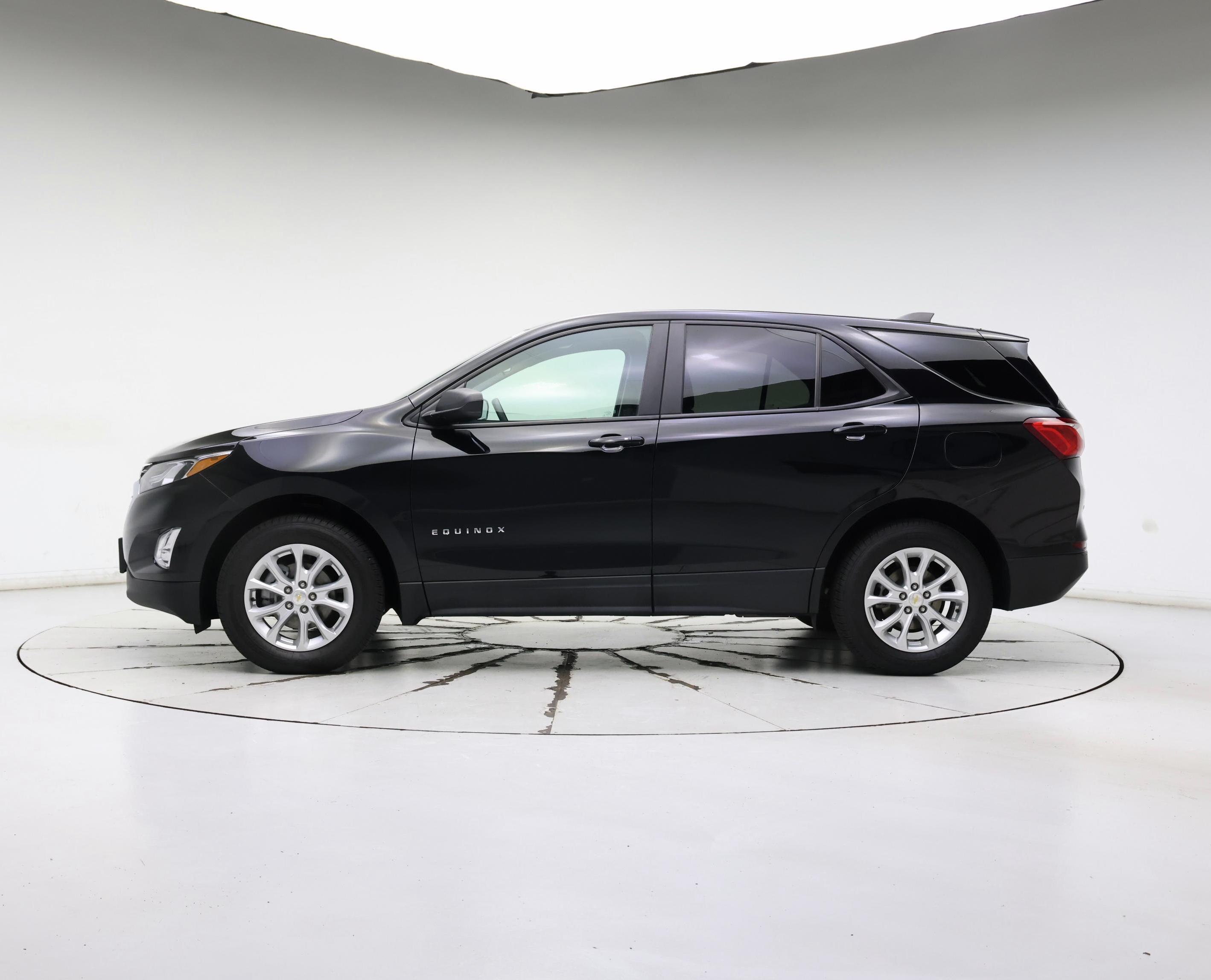 Thumbnail: 2020 Chevrolet Equinox - 3