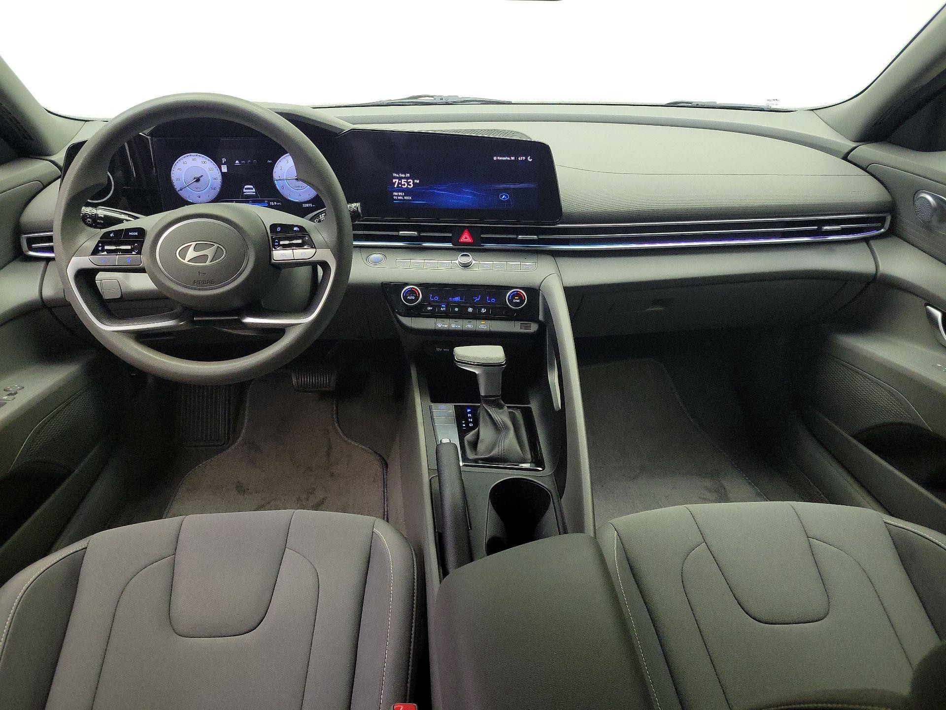 Thumbnail: 2024 Hyundai Elantra - 9