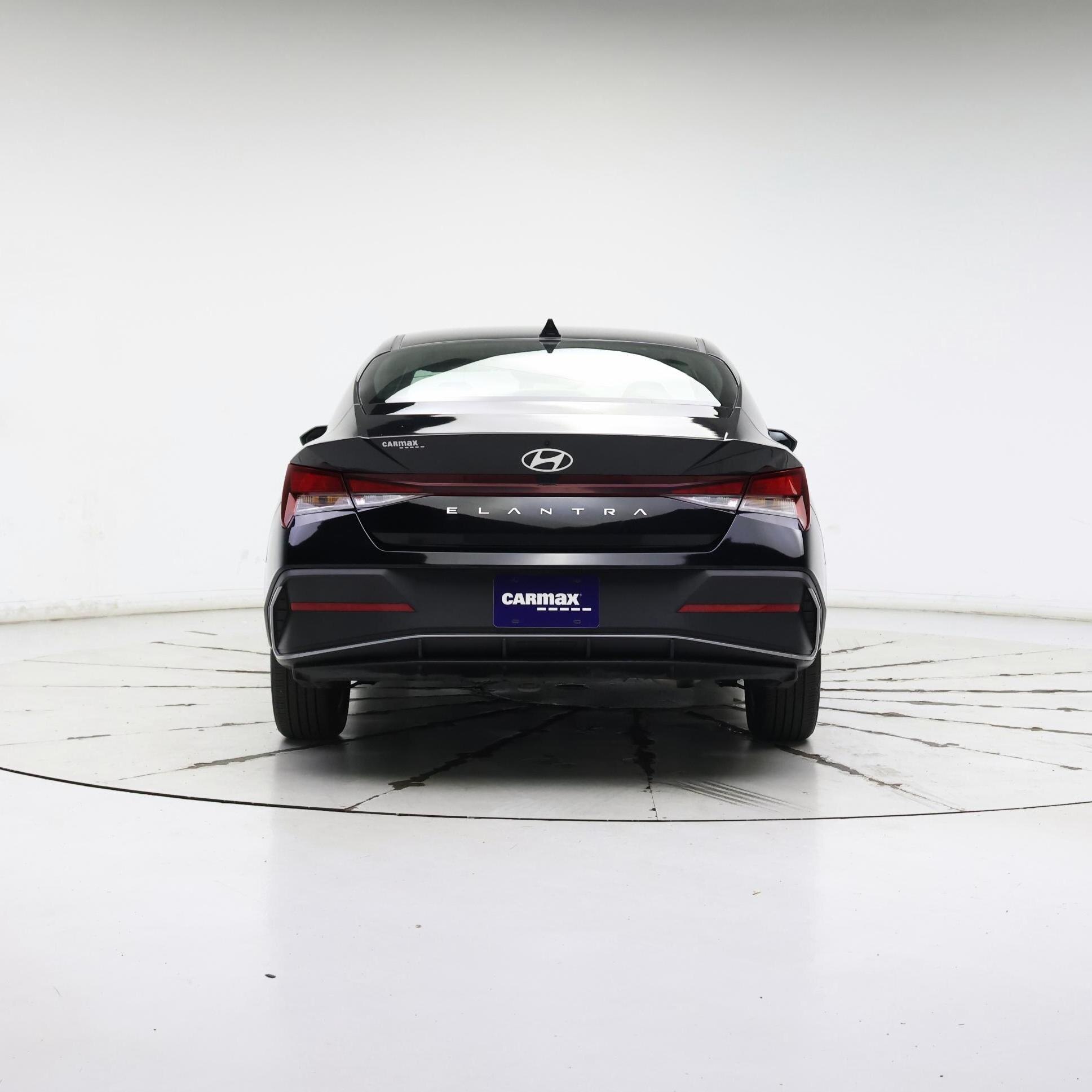 Thumbnail: 2024 Hyundai Elantra - 6