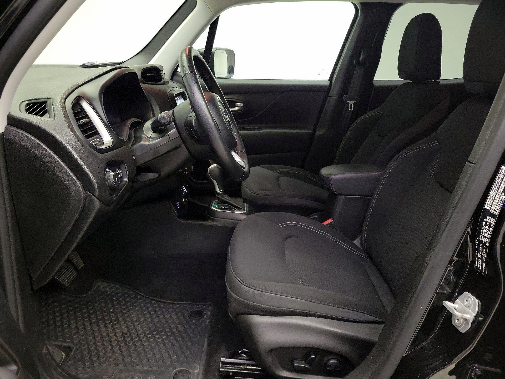 Thumbnail: 2023 Jeep Renegade - 11