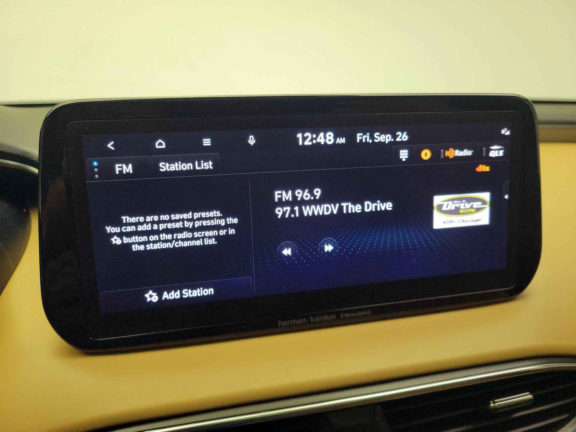 Thumbnail: 2023 Hyundai Santa Fe - 16