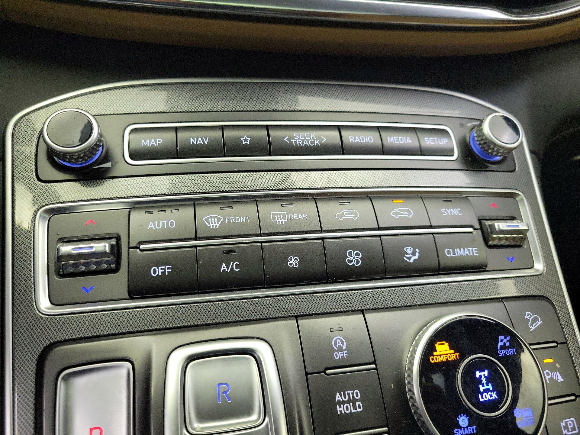 Thumbnail: 2023 Hyundai Santa Fe - 17