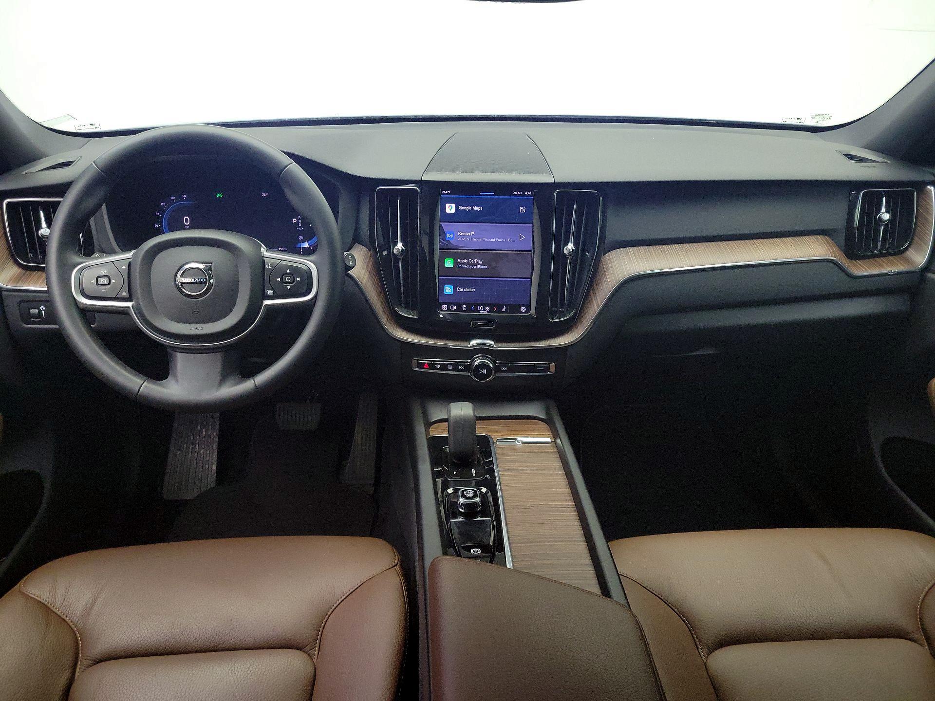 Thumbnail: 2022 Volvo XC60 - 9