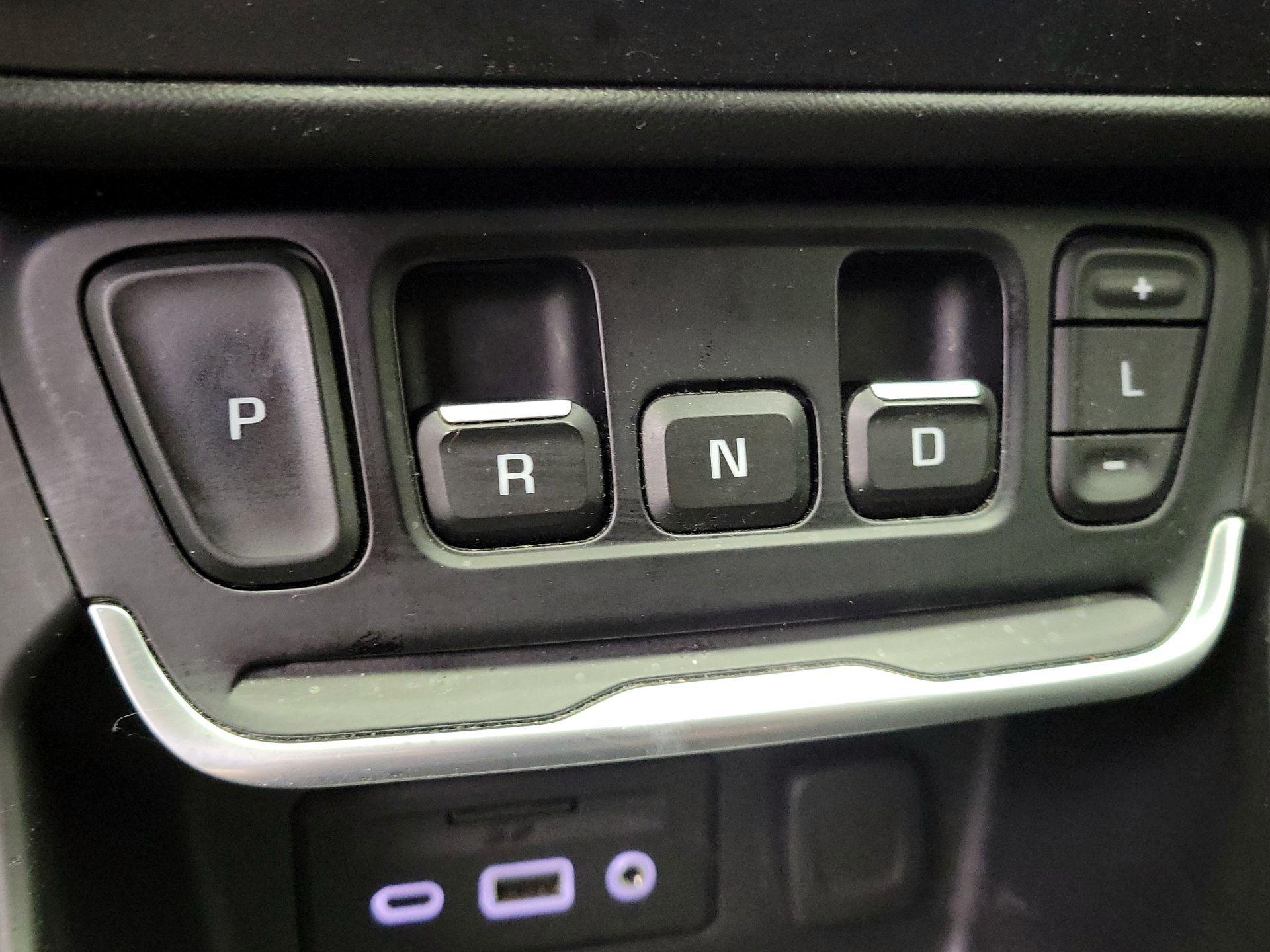 Thumbnail: 2021 GMC Terrain - 18