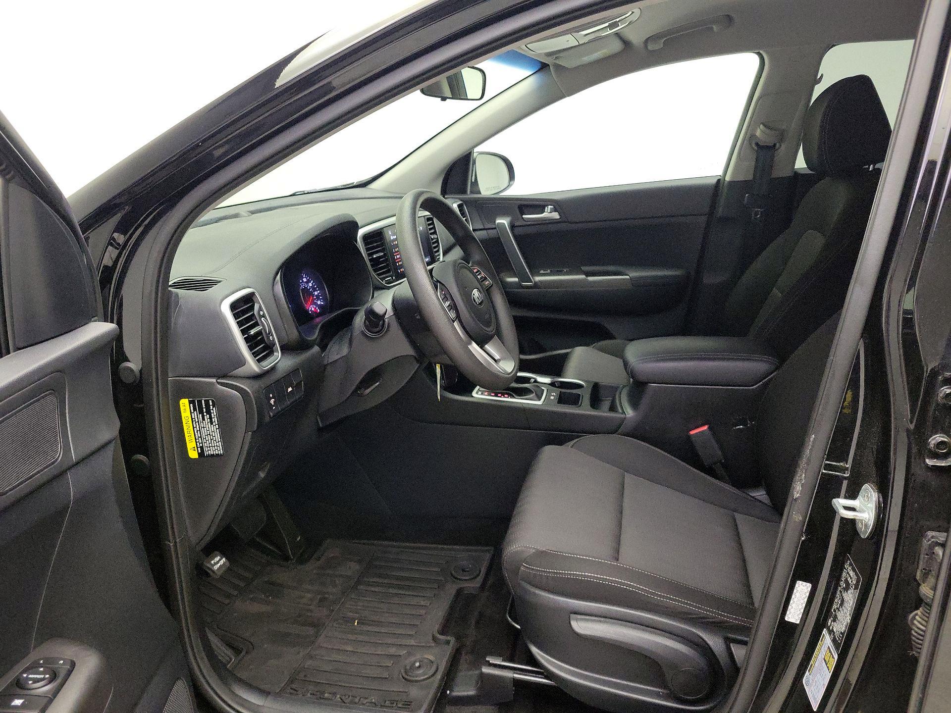 Thumbnail: 2021 Kia Sportage - 11