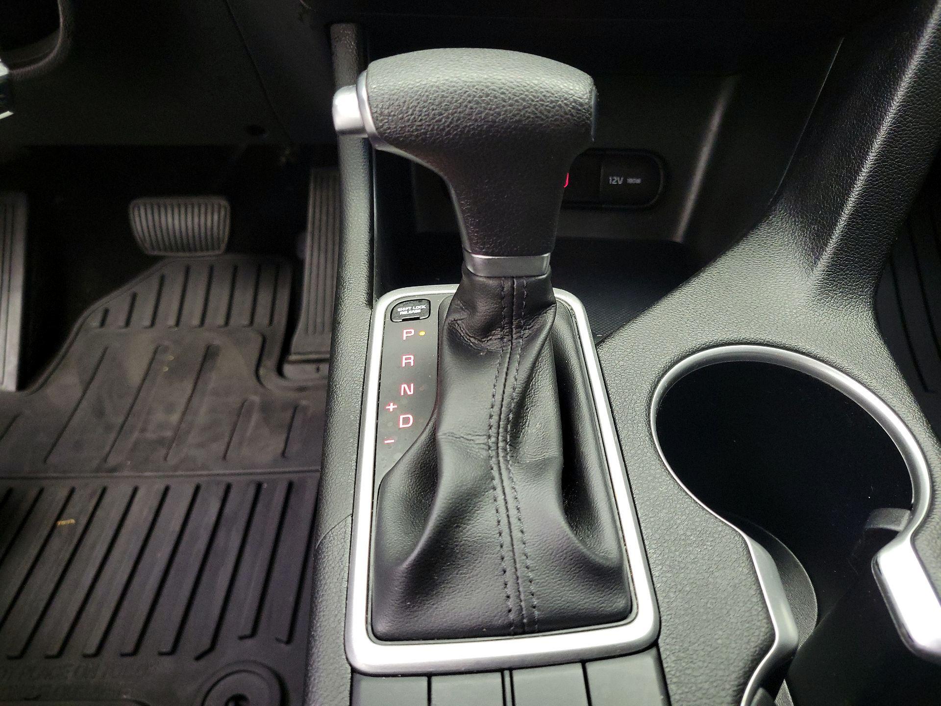 Thumbnail: 2021 Kia Sportage - 16