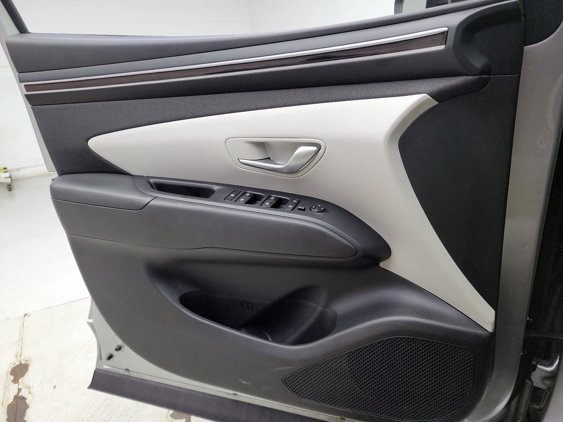 Thumbnail: 2023 Hyundai Tucson - 12