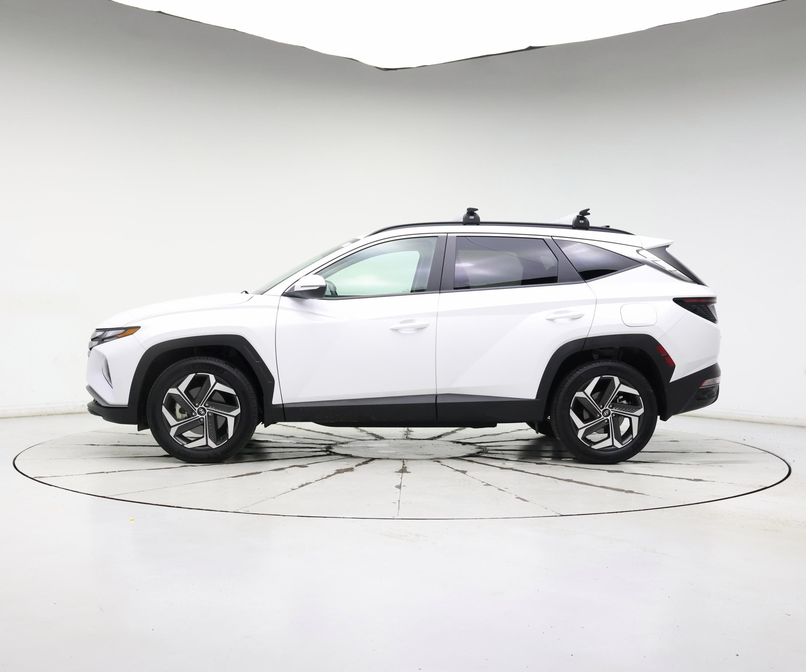 Thumbnail: 2022 Hyundai Tucson - 3