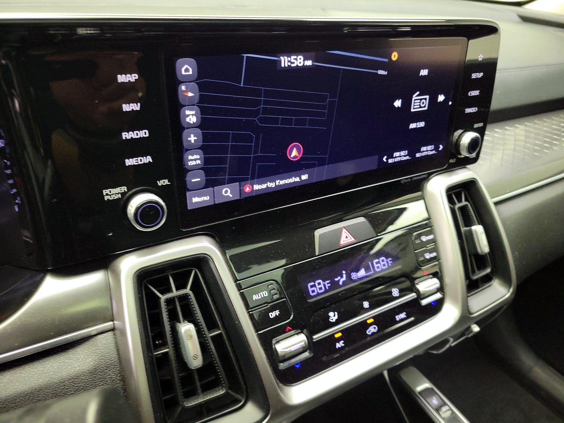 Thumbnail: 2023 Kia Sorento - 14