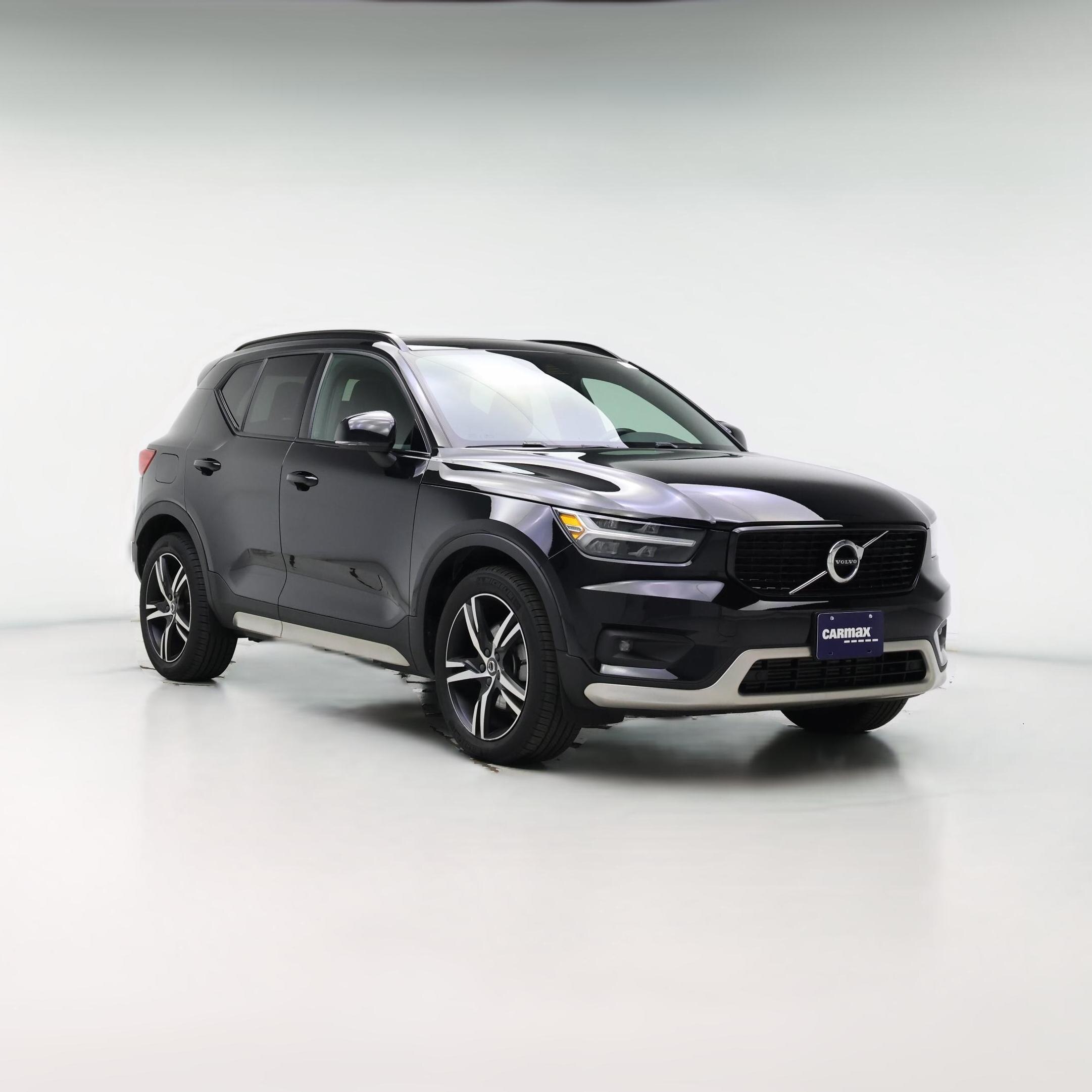 Thumbnail: 2021 Volvo XC40 - 1