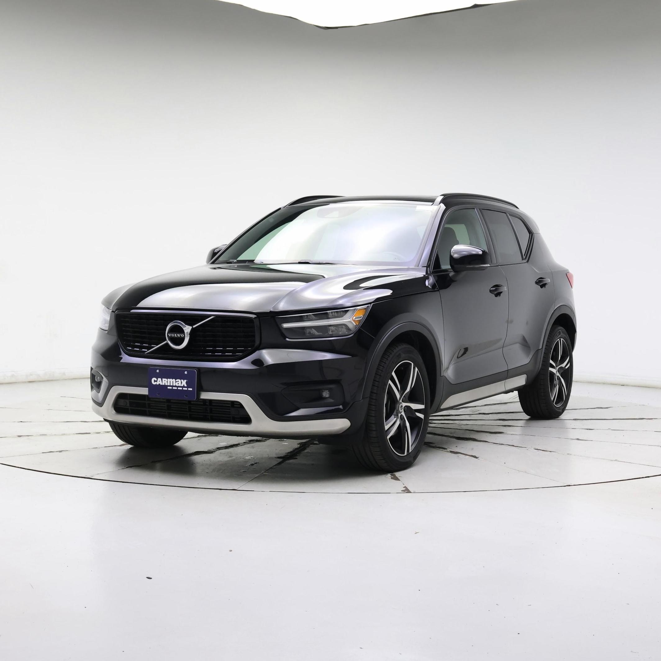 Thumbnail: 2021 Volvo XC40 - 4