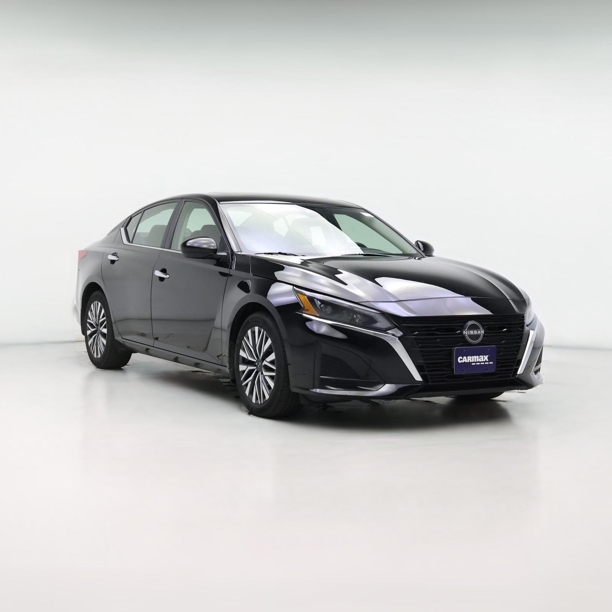 Thumbnail: 2024 Nissan Altima - 1