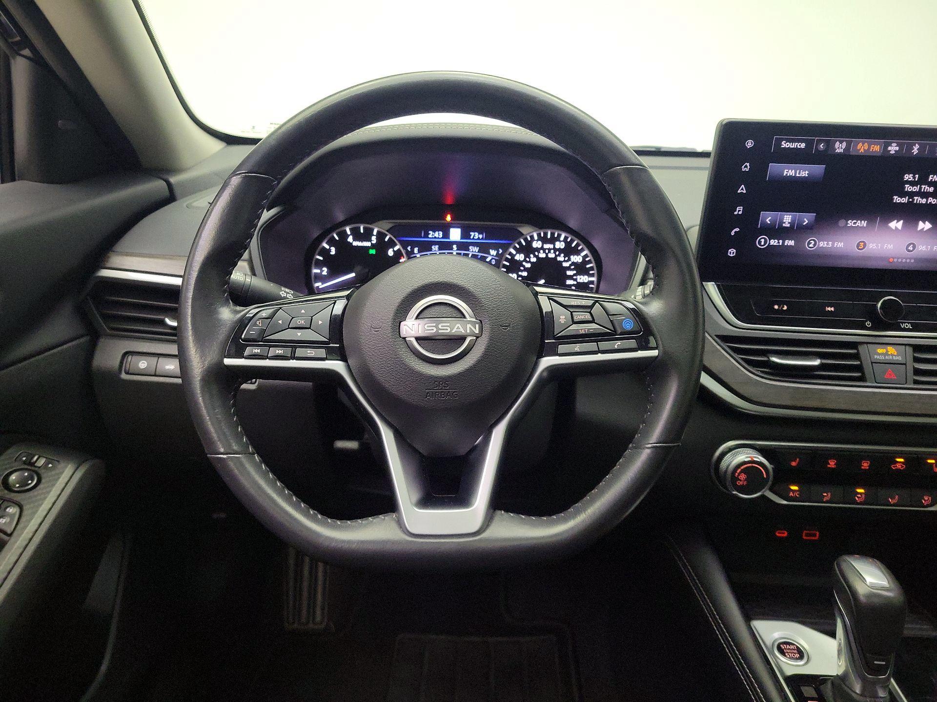 Thumbnail: 2024 Nissan Altima - 10