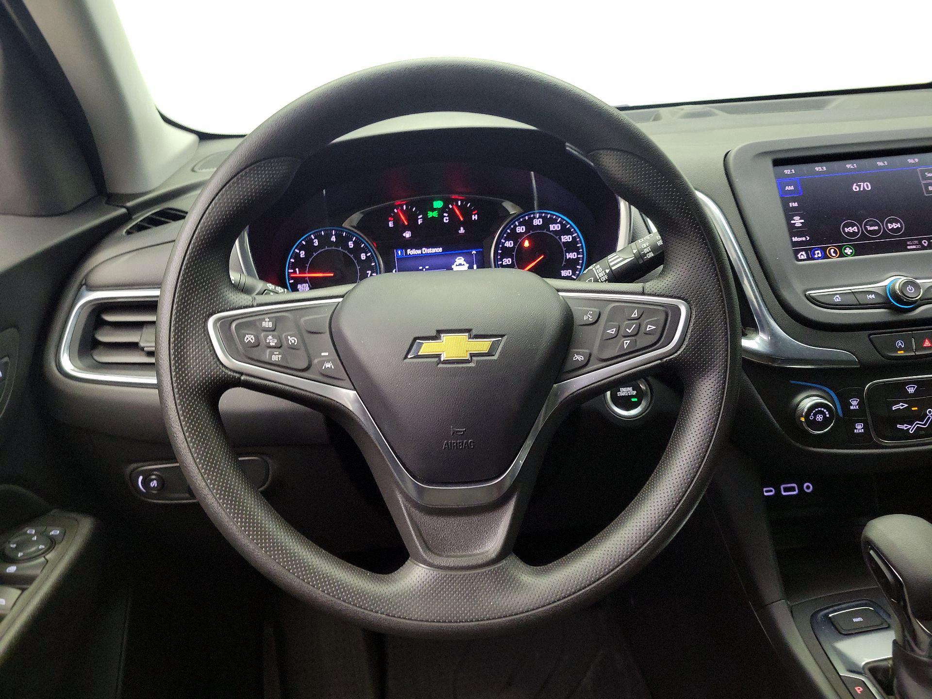 Thumbnail: 2023 Chevrolet Equinox - 10