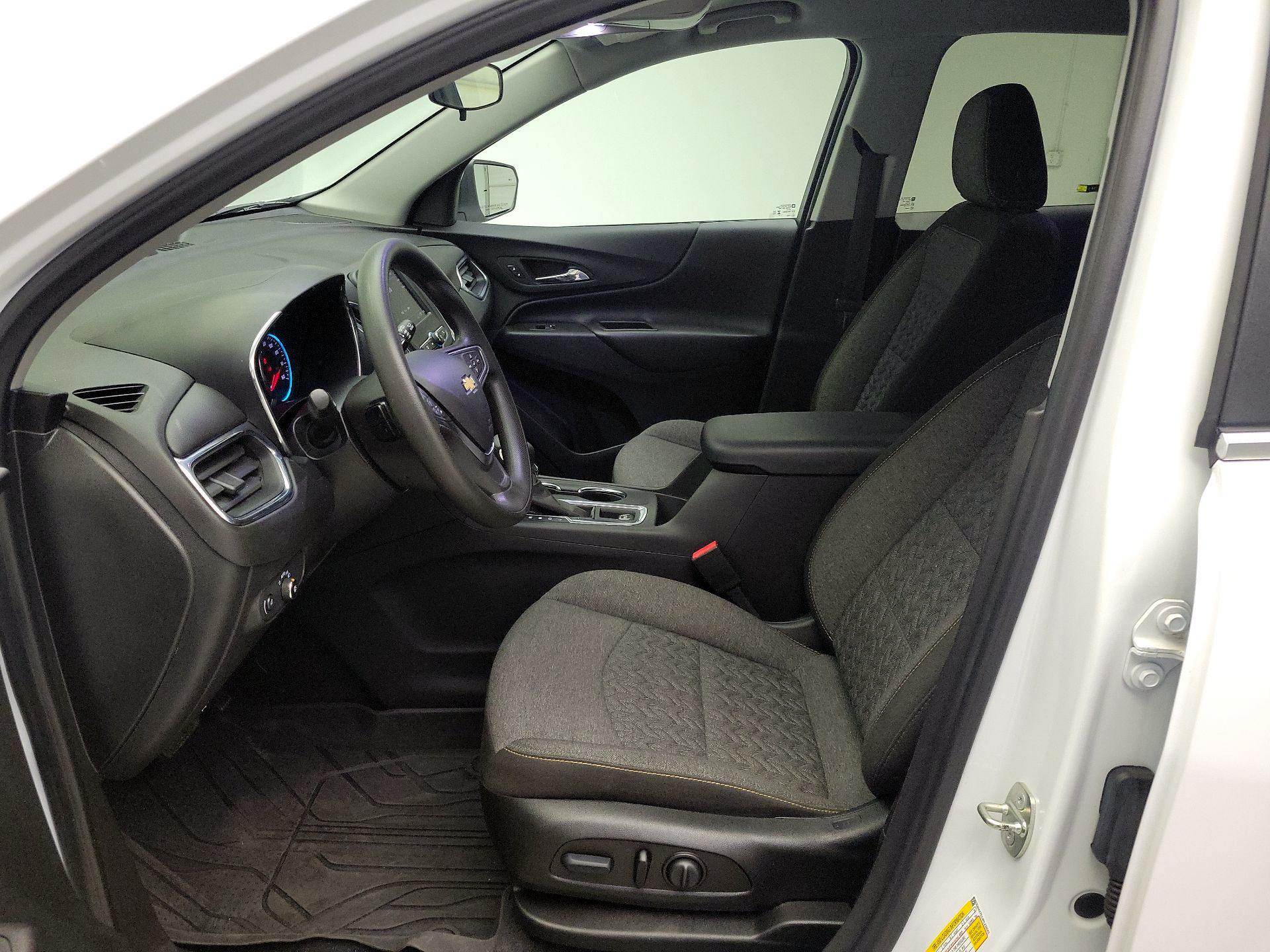 Thumbnail: 2023 Chevrolet Equinox - 11