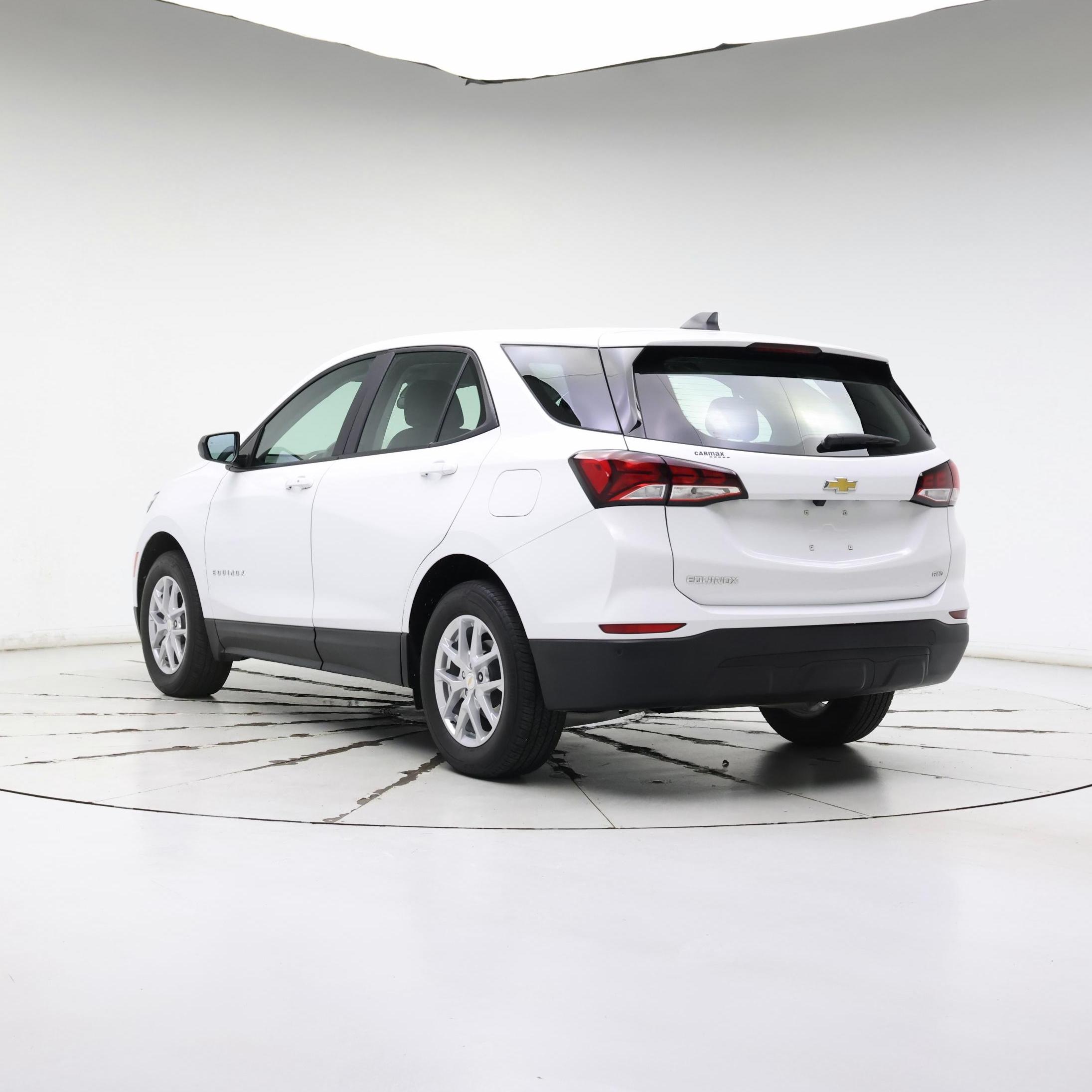 Thumbnail: 2022 Chevrolet Equinox - 2