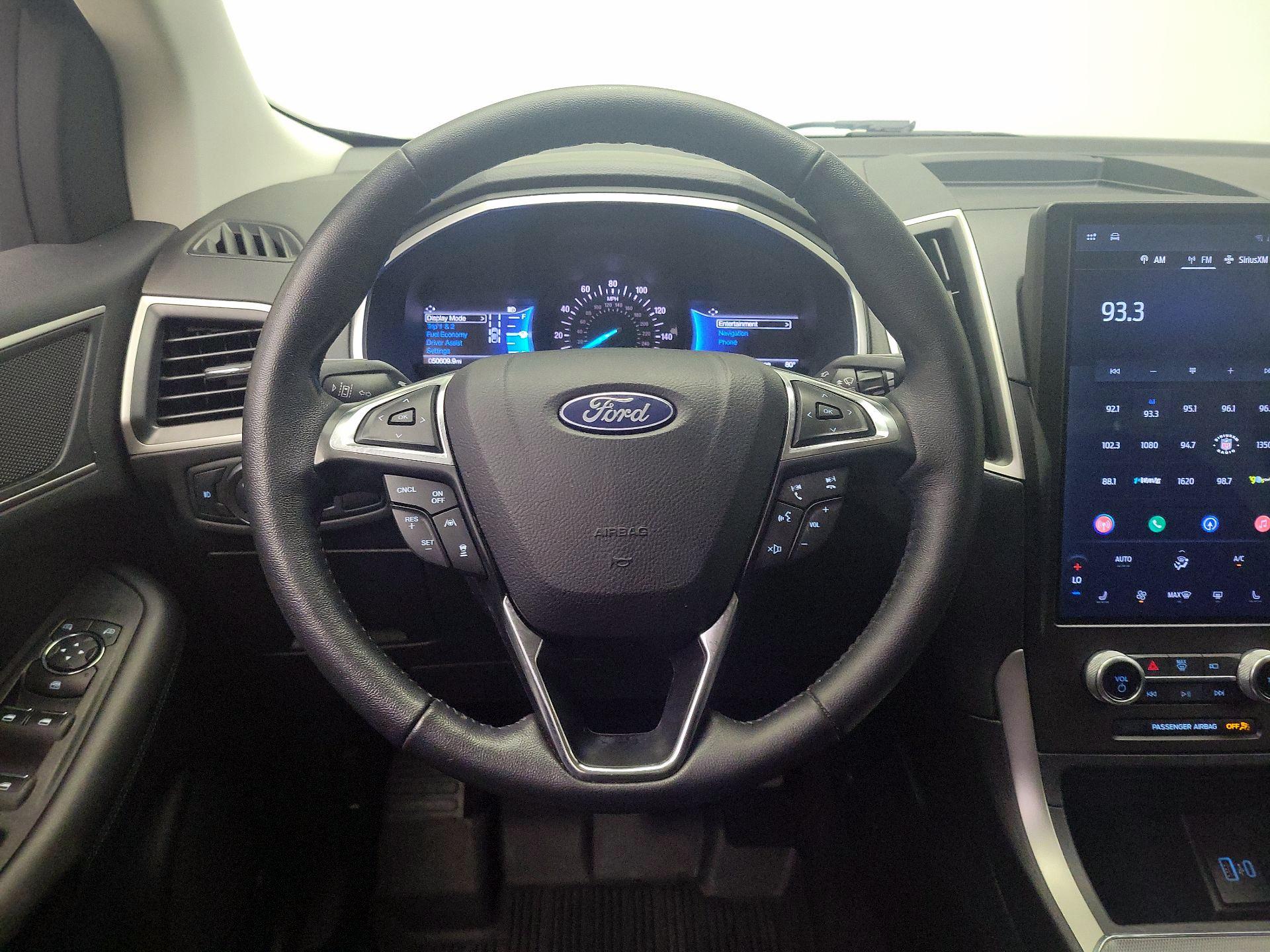 Thumbnail: 2021 Ford Edge - 10